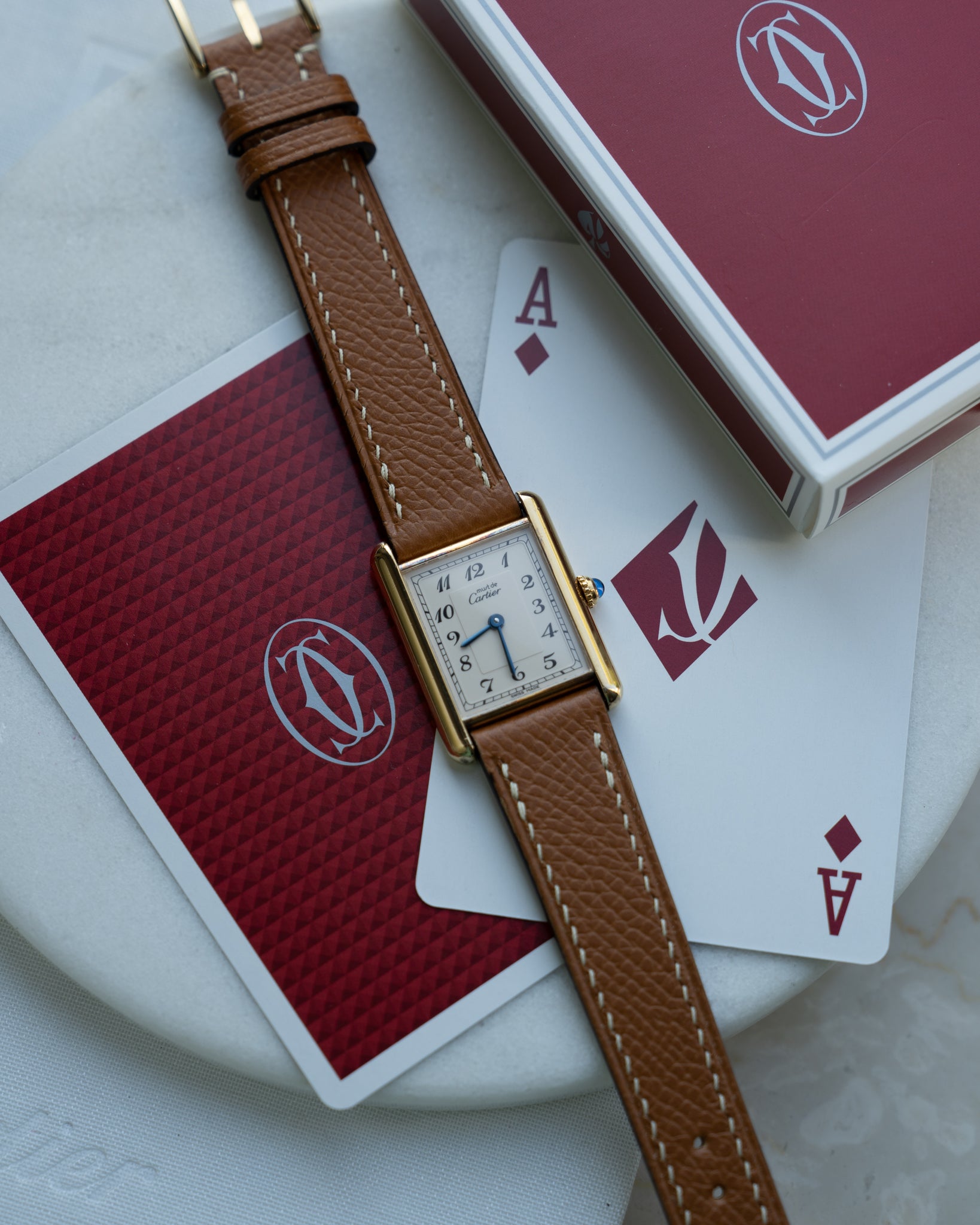 Must de Cartier Tank LM- Breguet Numeral white dial