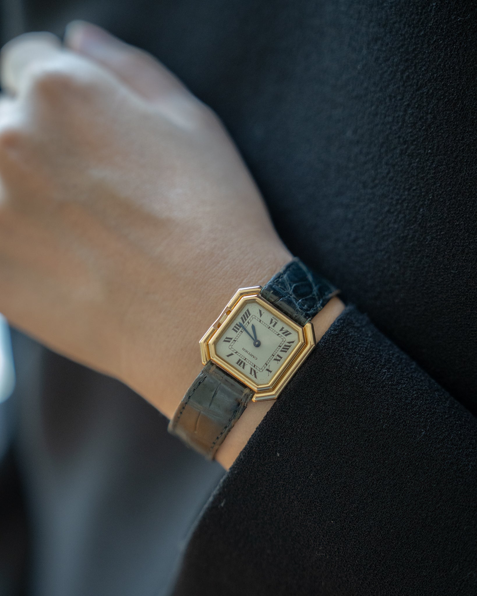 Cartier Ceinture Yellow Gold, Paris Dial, SM size - mechanical wind movement