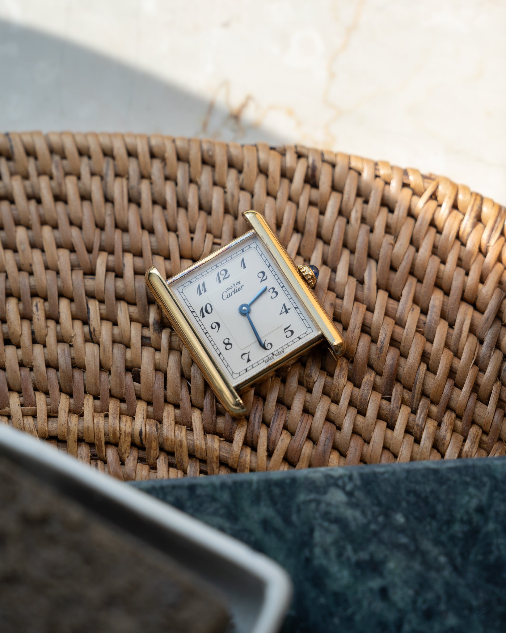Must de Cartier Tank LM- Breguet Numeral white dial
