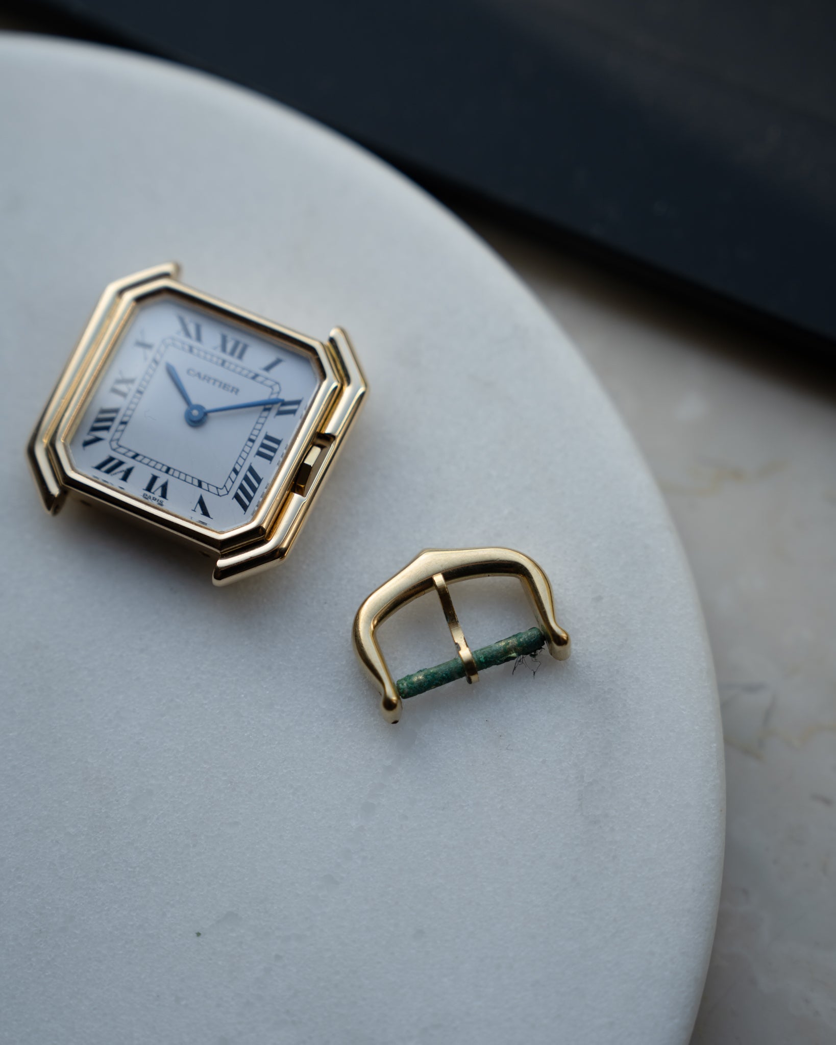 Cartier Ceinture 18k LM Yellow Gold, Paris dial - mechanical movement