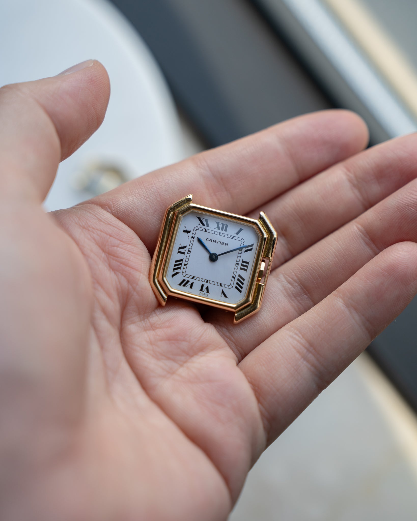 Cartier Ceinture 18k LM Yellow Gold, Paris dial - mechanical movement
