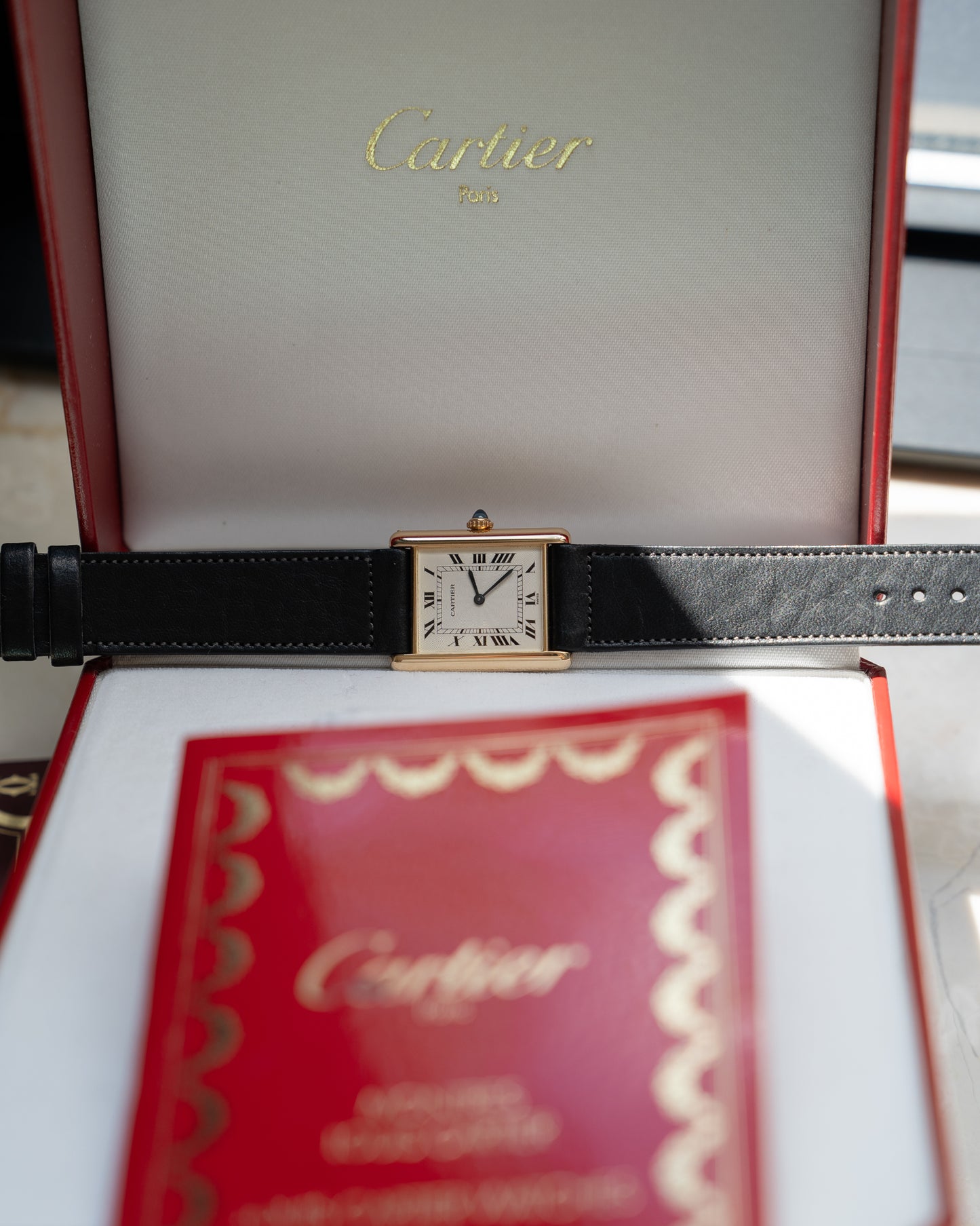 Cartier Tank Louis "extra flat" YG guilloche dial, Frederique Piguet Cal. 21, full set