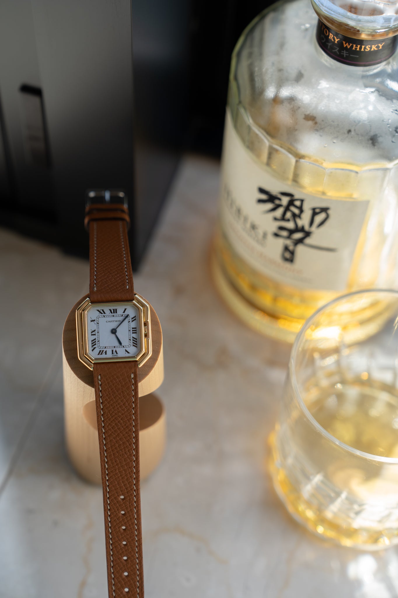 Cartier Ceinture 18k LM Yellow Gold, Paris dial - mechanical movement