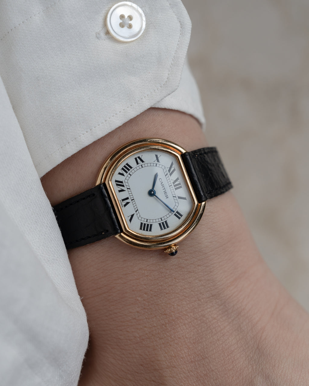 Cartier Ellipse 18k Yellow Gold, Paris Dial, LM size 1970's with 18k deployant buckle