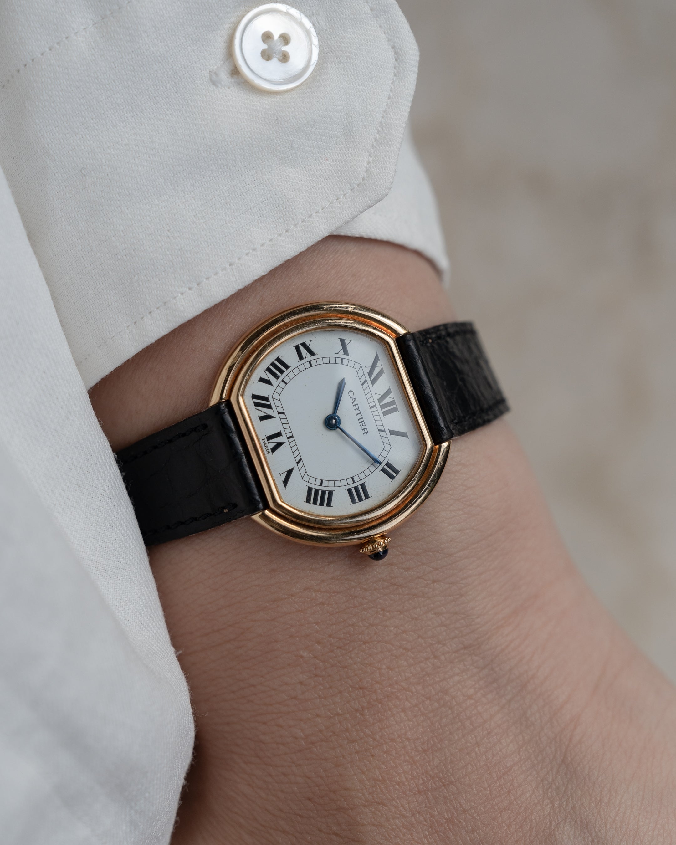 Cartier Ellipse 18k Yellow Gold, Paris Dial, LM size 1970's with 18k deployant buckle