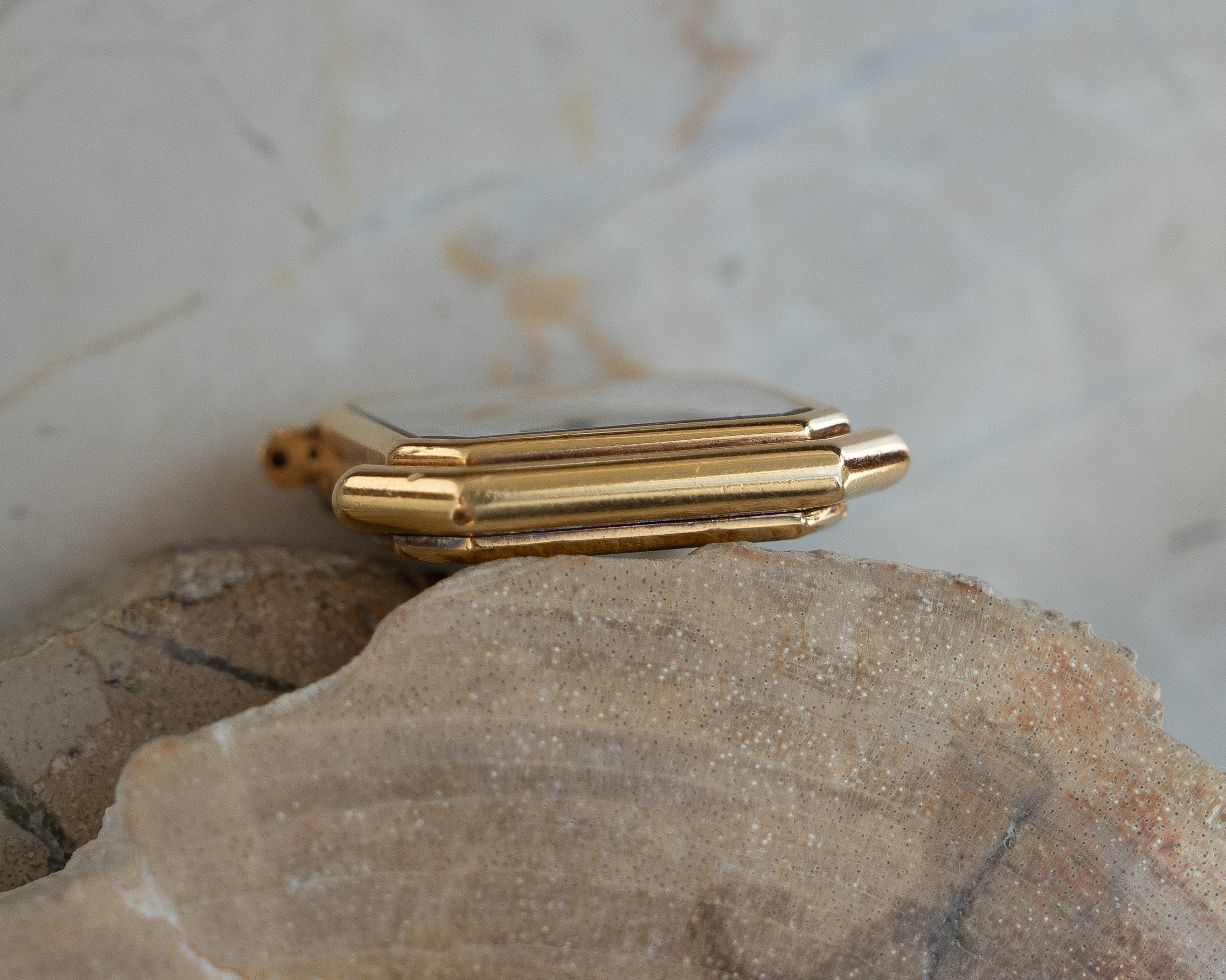Cartier Ceinture ref 78099 LM size in yellow gold