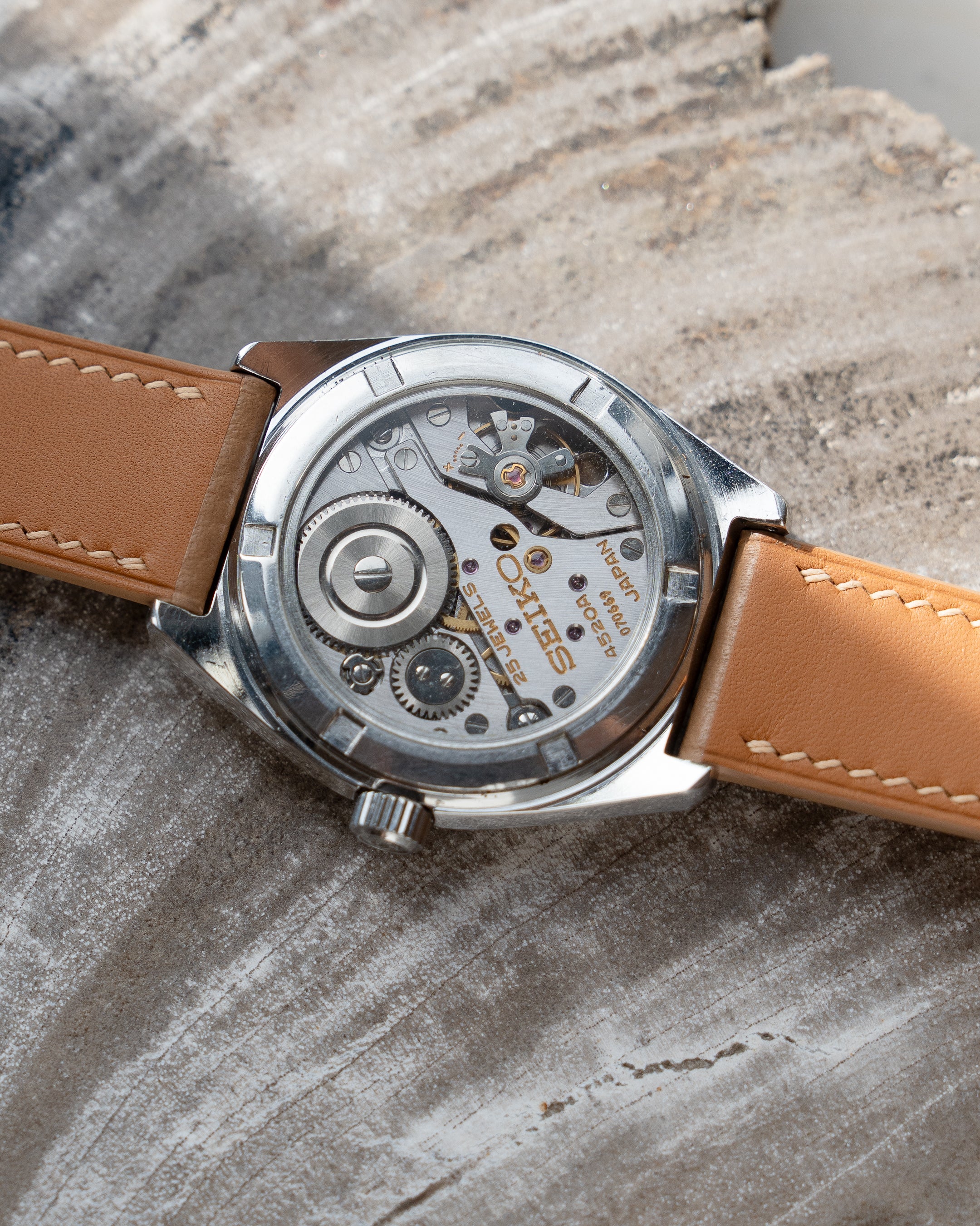 Grand Seiko 4520-8000 hibeat in steel from January 1969