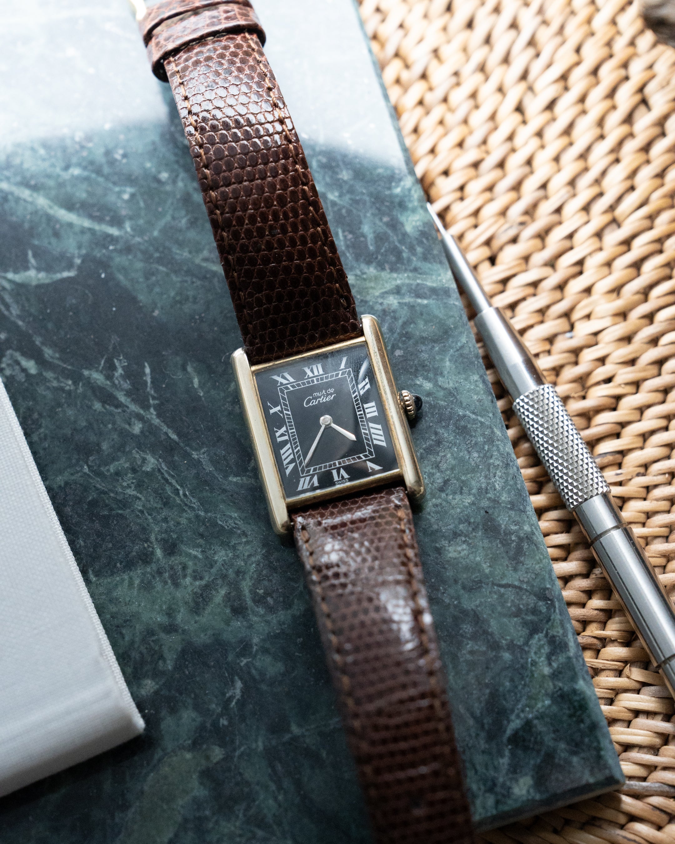 Must de Cartier Tank Black Dial LM (large) size, manual wind movement, full set