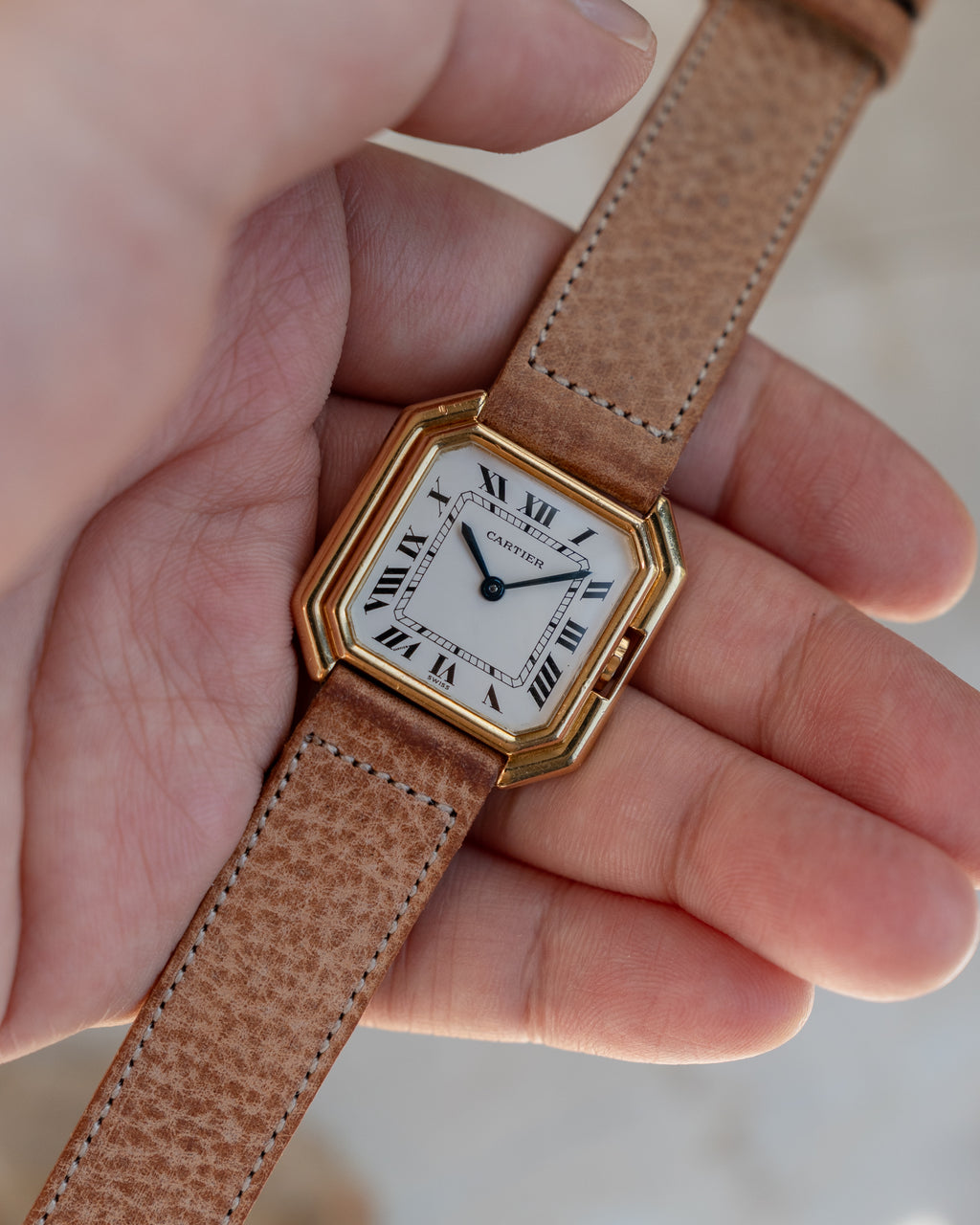 Cartier Ceinture in yellow gold, ref 78099 LM size, Swiss dial, with Cartier gold deployant clasp