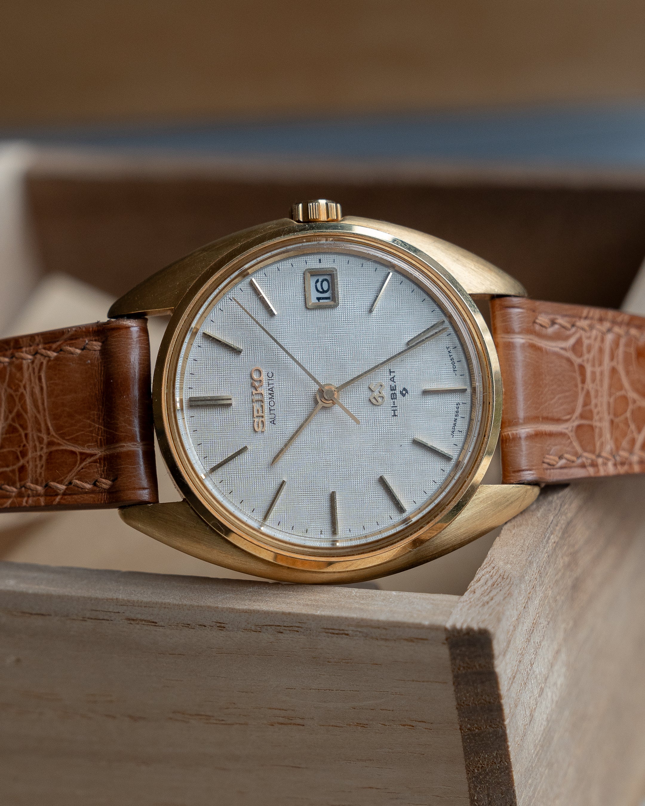 Grand seiko yellow gold best sale