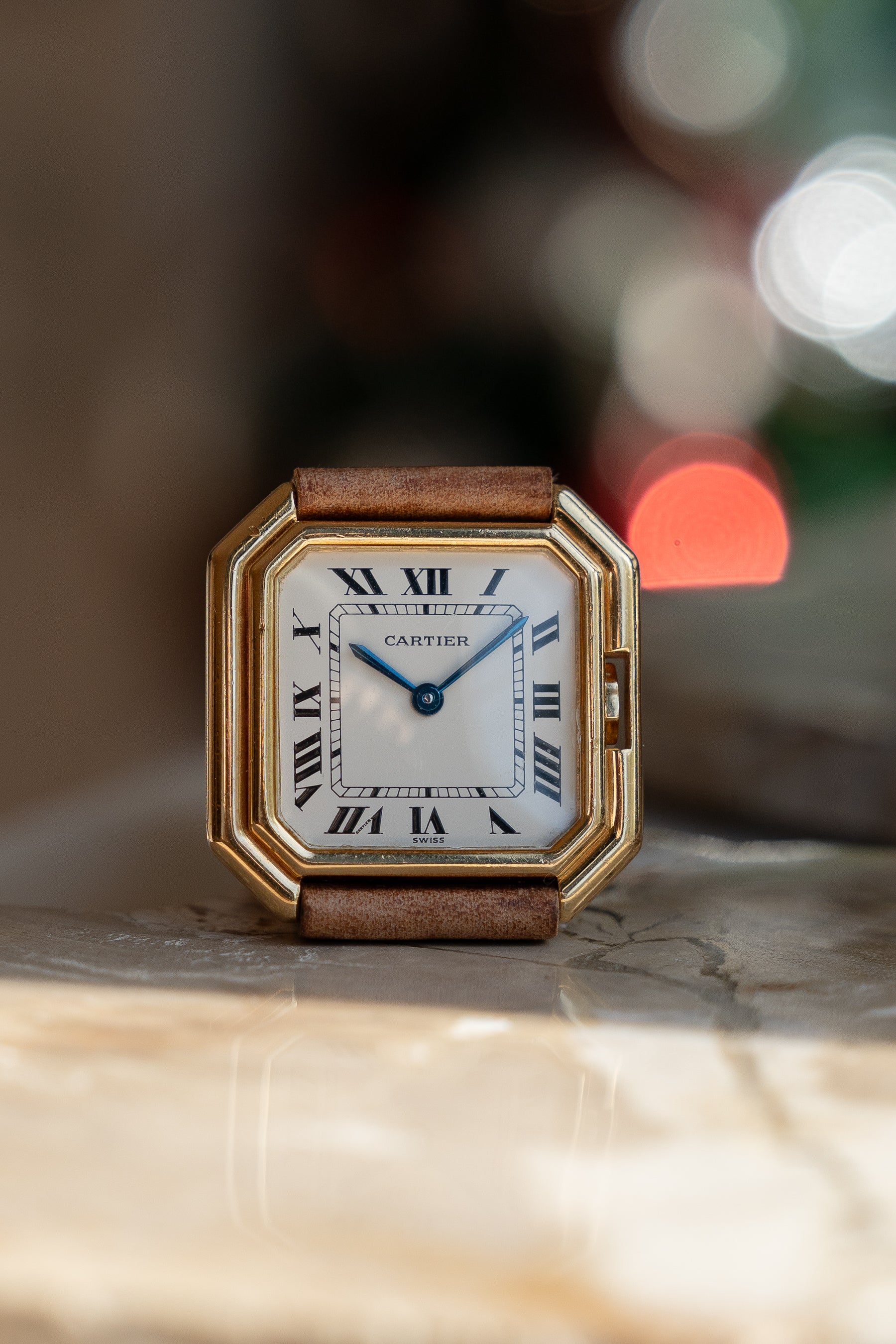 Cartier Ceinture in yellow gold, ref 78099 LM size, Swiss dial, with Cartier gold deployant clasp