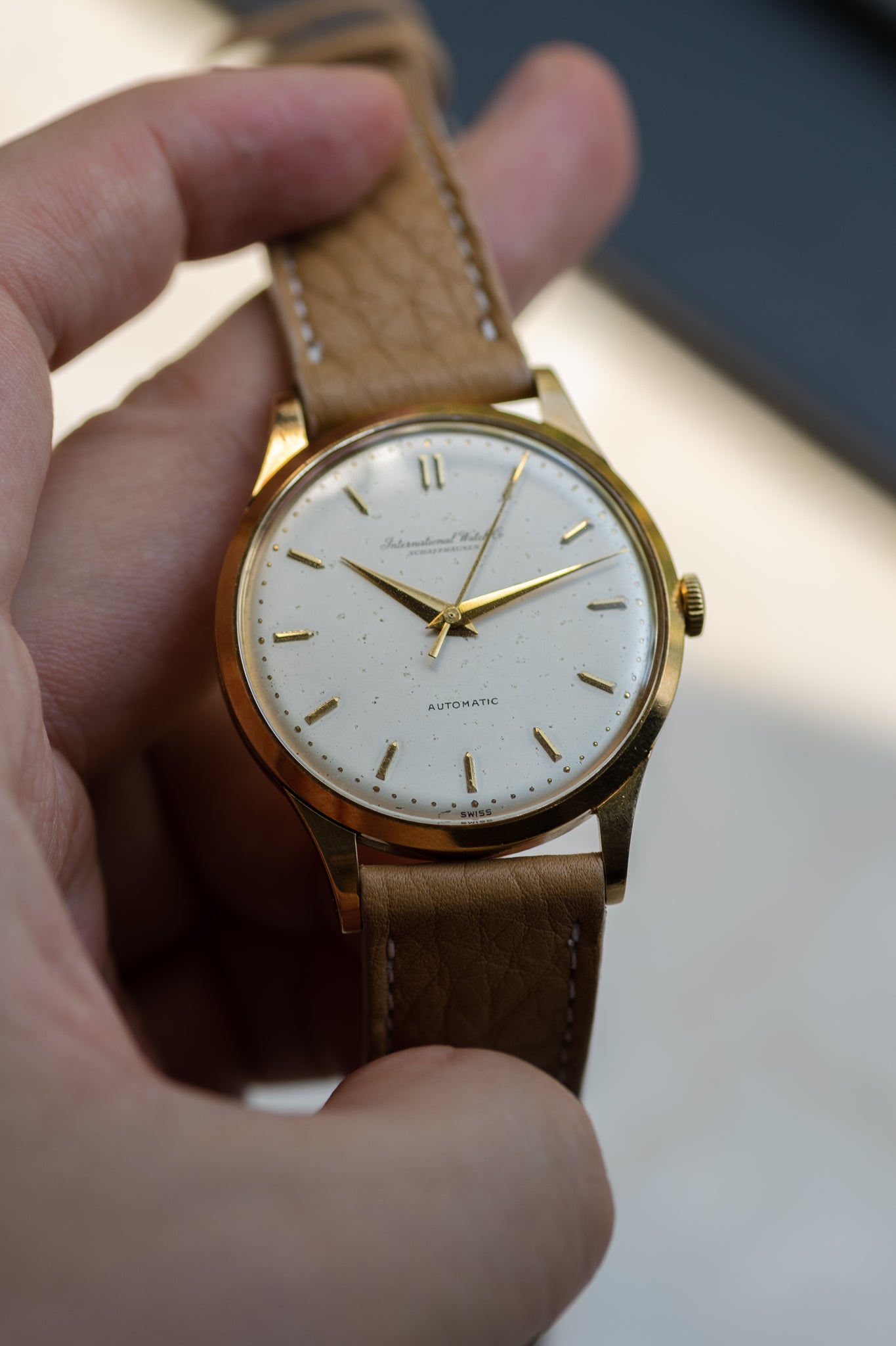 IWC dress watch in 18k Gold, cal. 853 from 1962/3