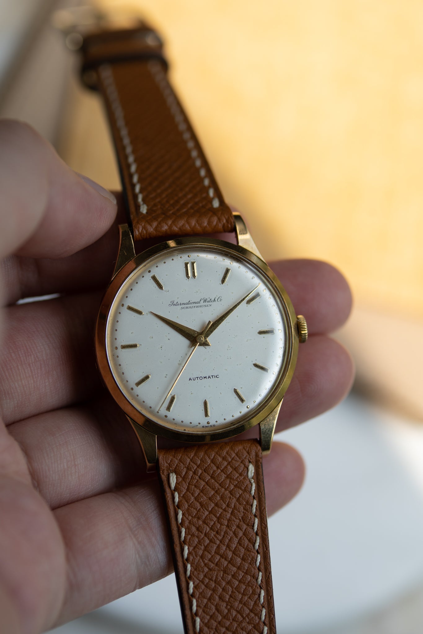 IWC dress watch in 18k Gold, cal. 853 from 1962/3