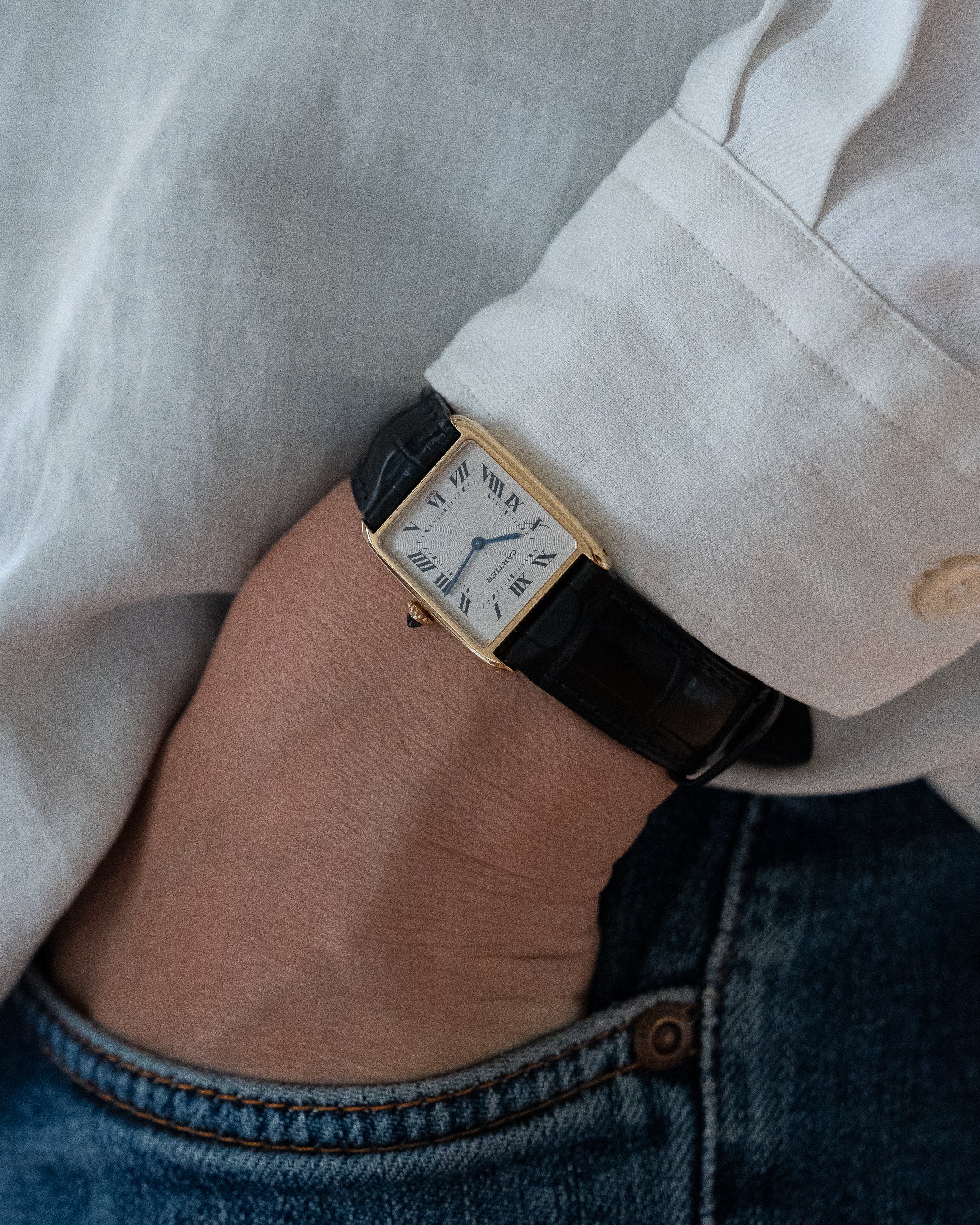 Cartier Tank Arrondie "extra flat" YG guilloche dial, Frederique Piguet Cal. 21, full set