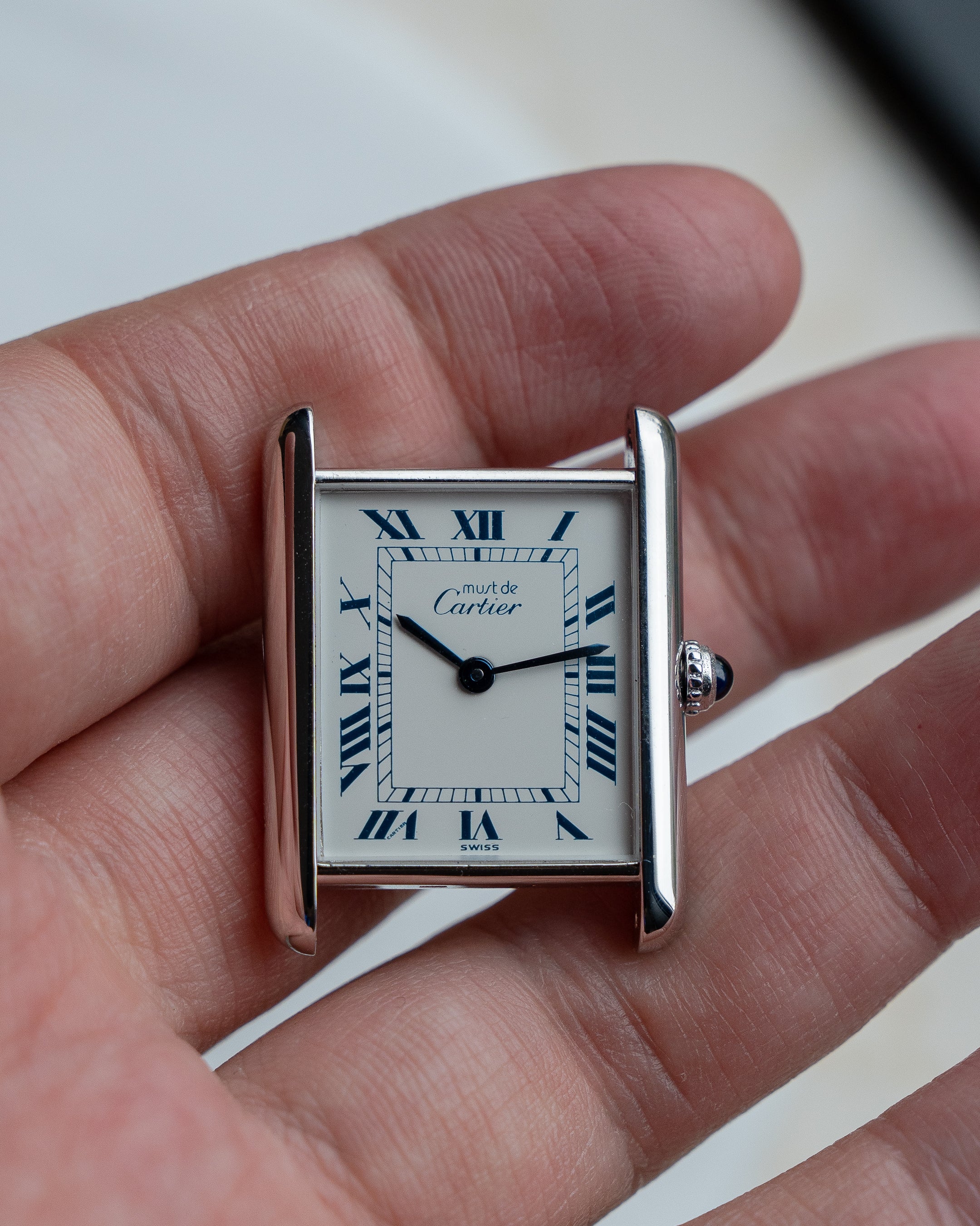 Must de Cartier Tank Blue Roman numberals white dial, Large size, full set from 1992