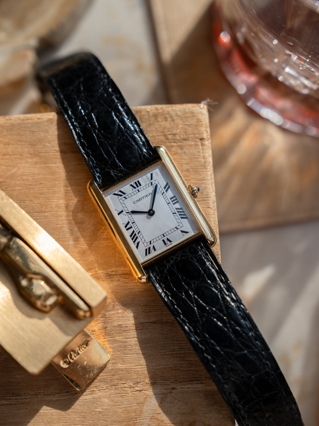 Cartier Tank Louis ref 81052 in 18k yellow gold, Swiss only dial, caliber QZ690