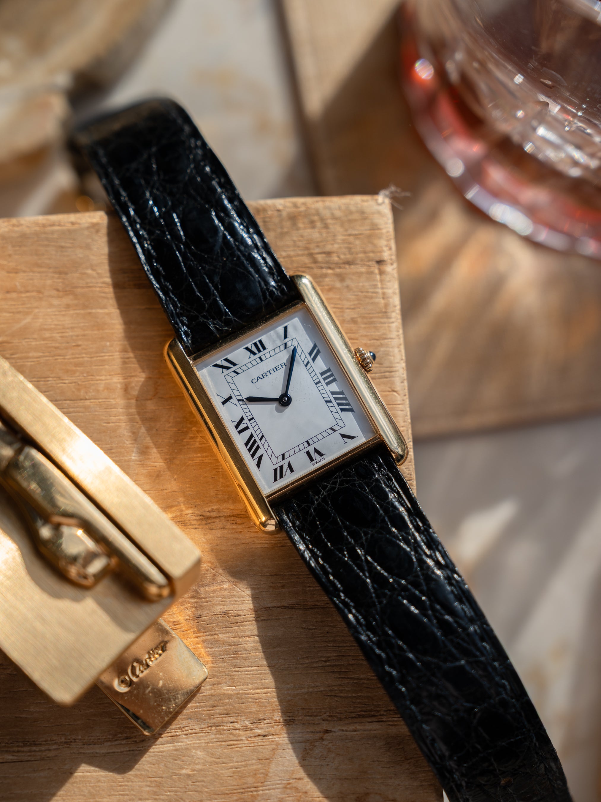 Cartier Tank Louis ref 81052 in 18k yellow gold, Swiss only dial, caliber QZ690