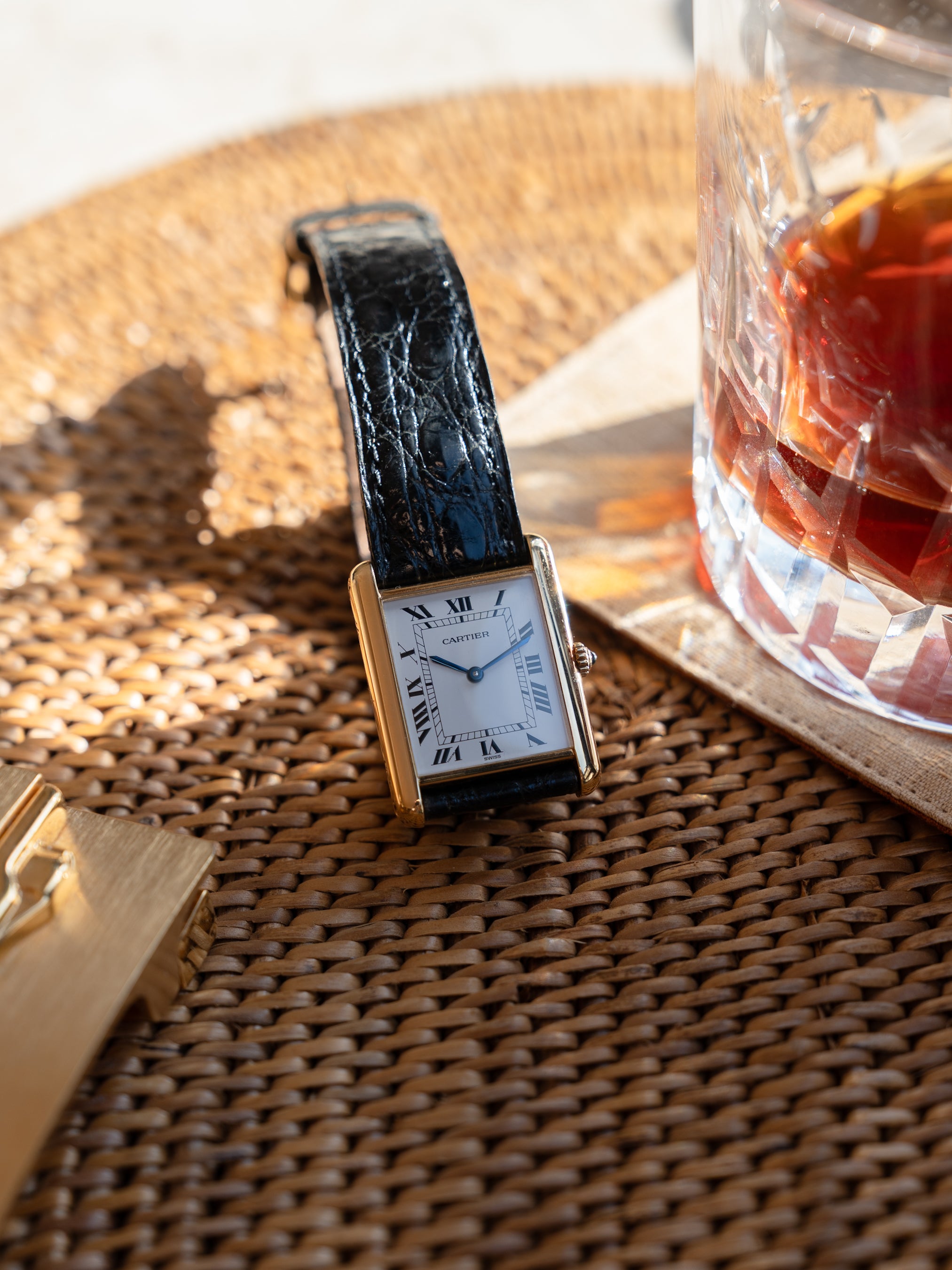 Cartier Tank Louis ref 81052 in 18k yellow gold, Swiss only dial, caliber QZ690