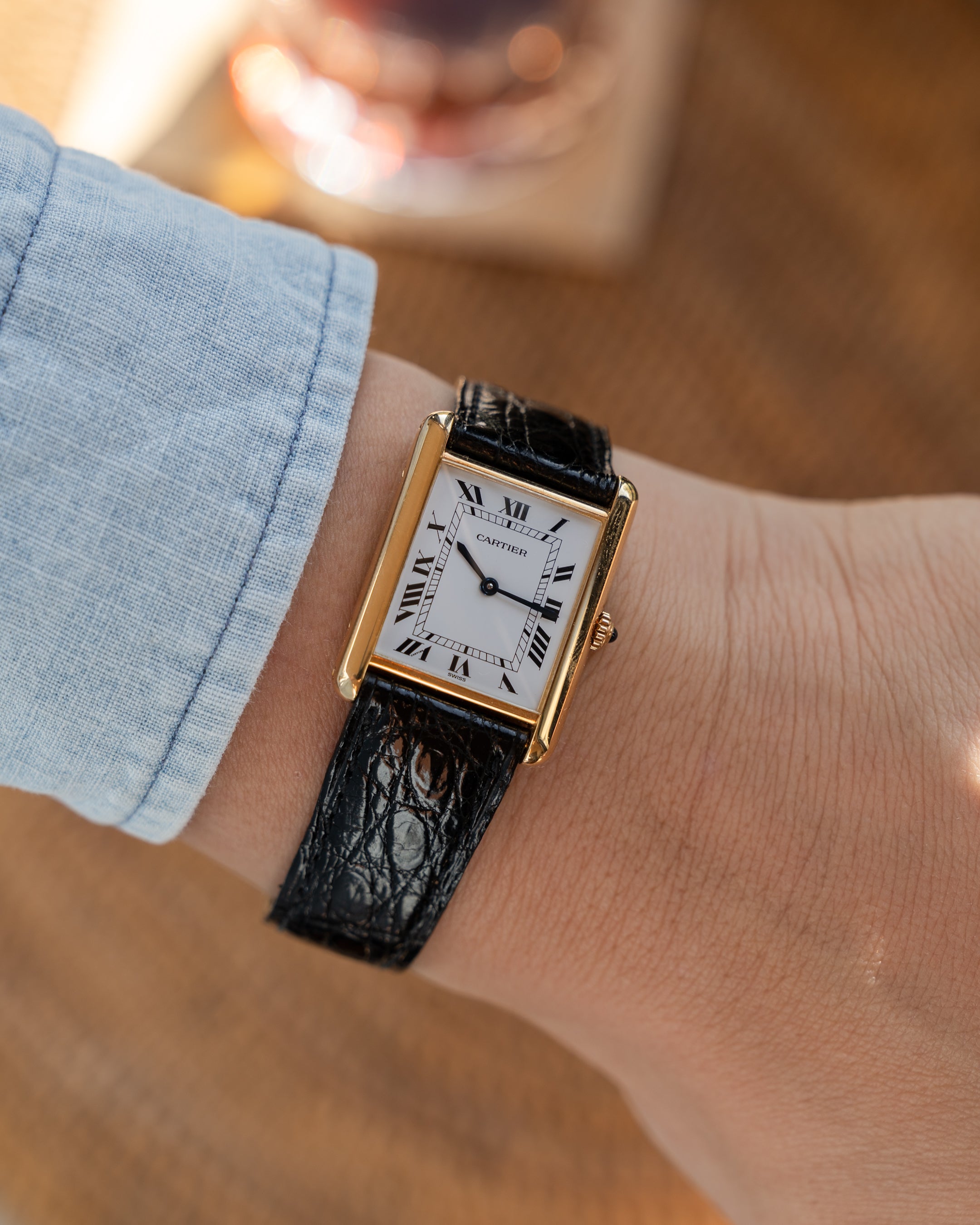 Cartier Tank Louis ref 81052 in 18k yellow gold, Swiss only dial