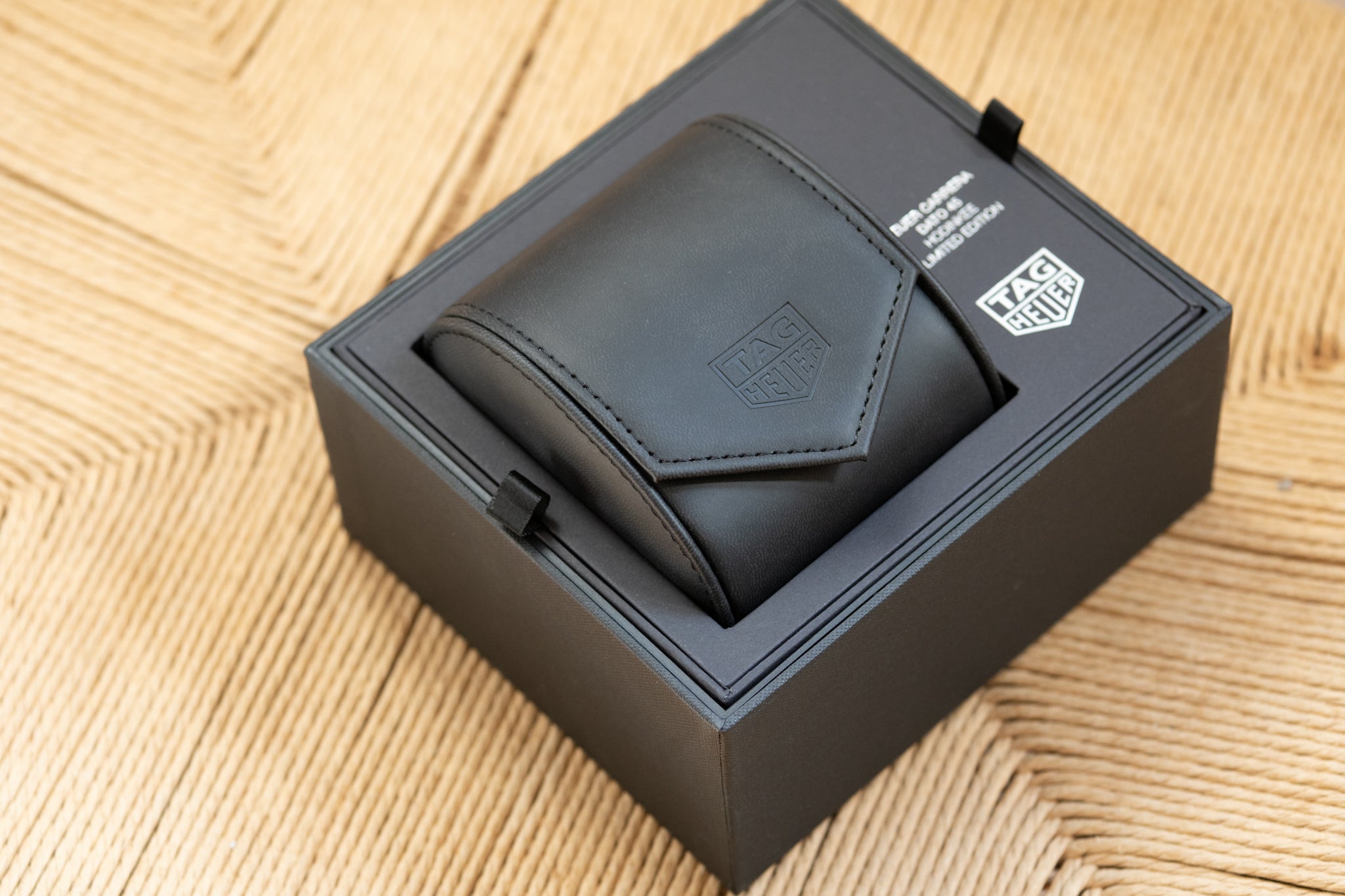 Tag heuer watch online travel case