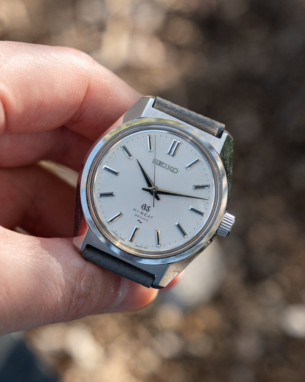 Grand Seiko 4520-8000 hibeat in steel from October 1968