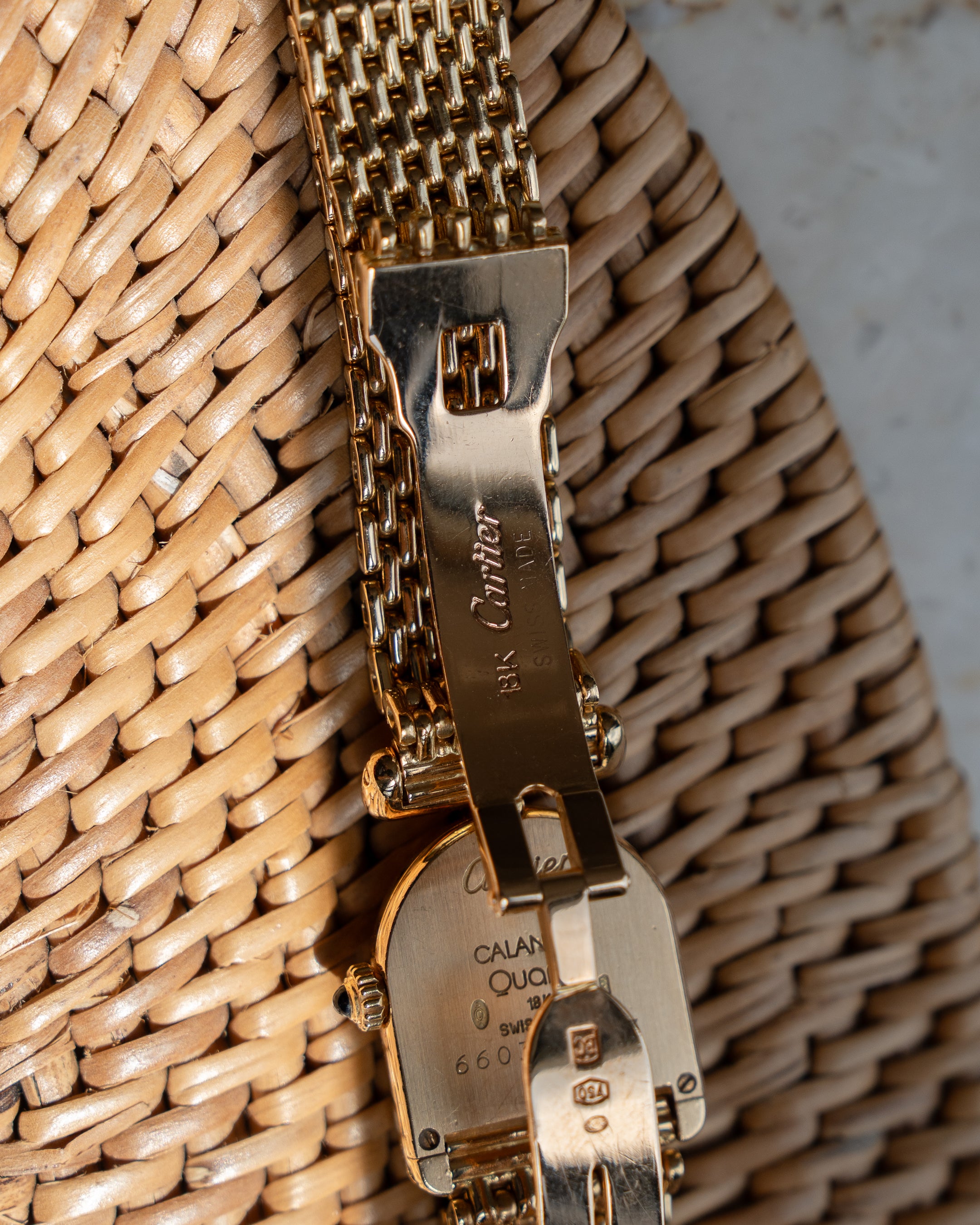 Cartier Calandre ref. 66032 in yellow gold with diamonds featuring a Cartier yellow gold bracelet