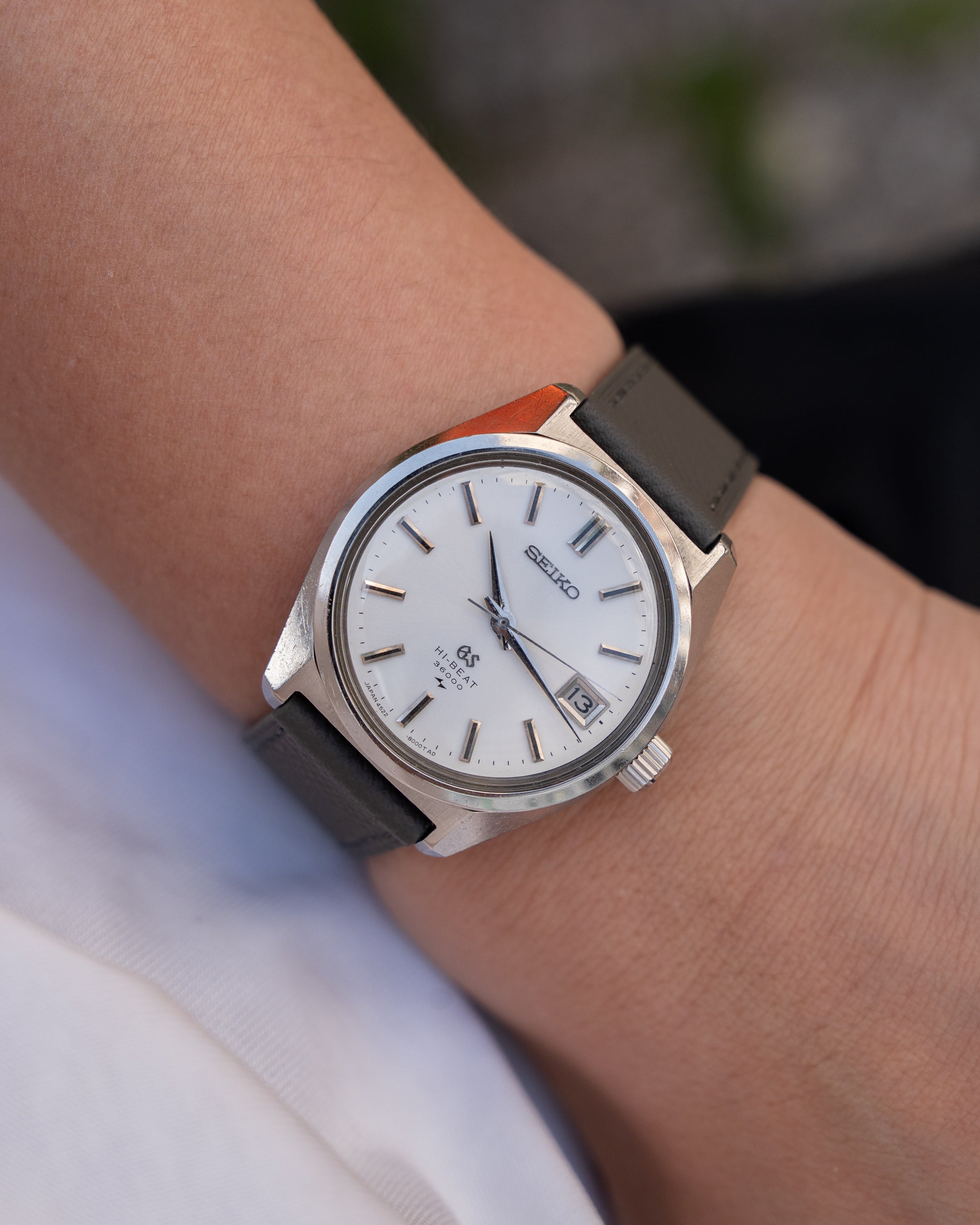 Grand Seiko 4522-8000 hibeat in steel from 1968 October