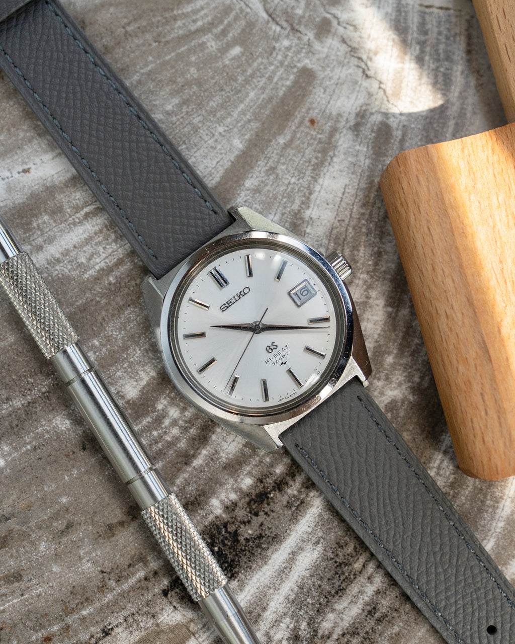 Grand Seiko 4522-8000 hibeat in steel from 1968 October