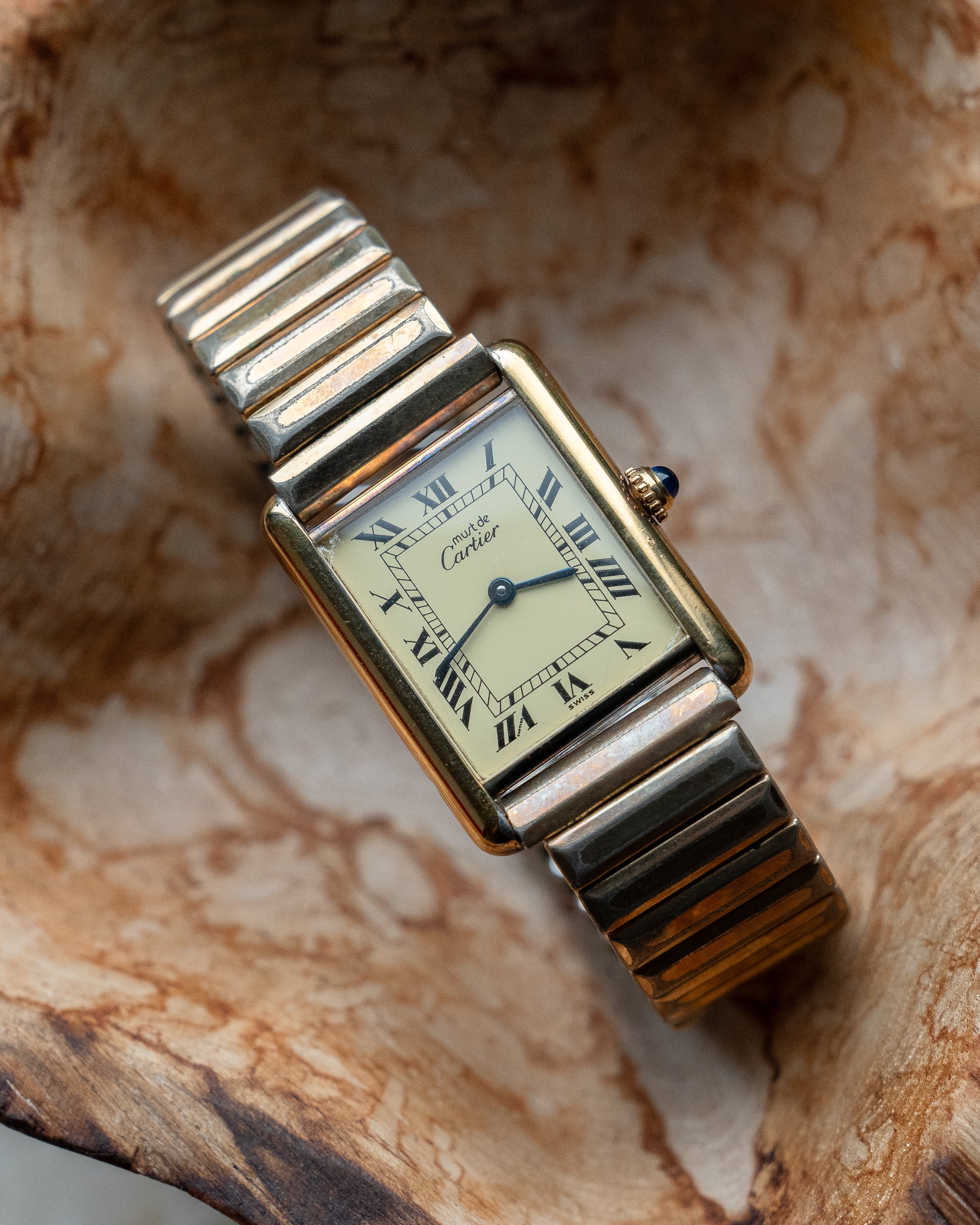 Must de Cartier Tank LM size - ivory dial with vintage stretch bracelet