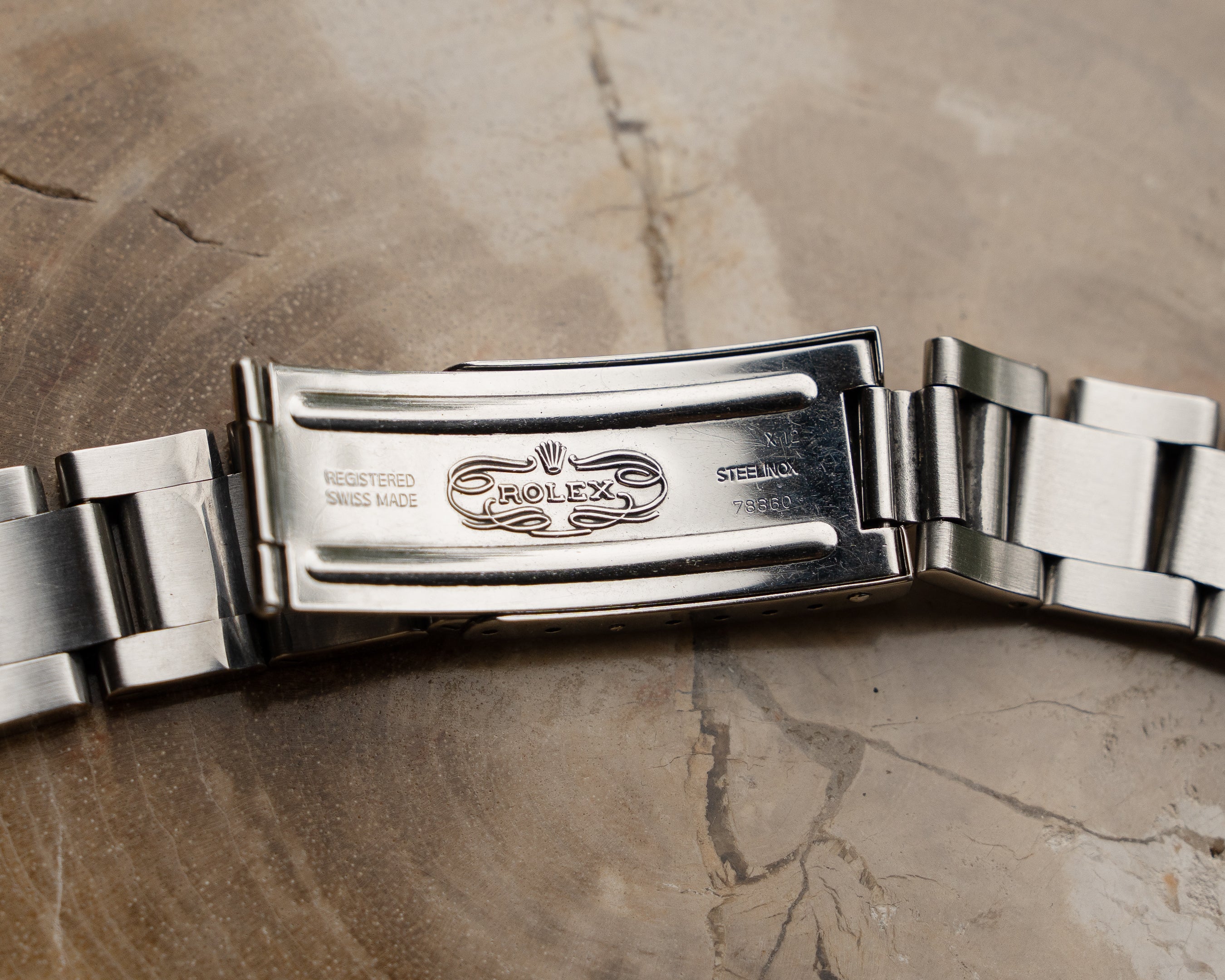 Rolex Datejust ref. 16220 in steel, silver dial, oyster bracelet ref 78360