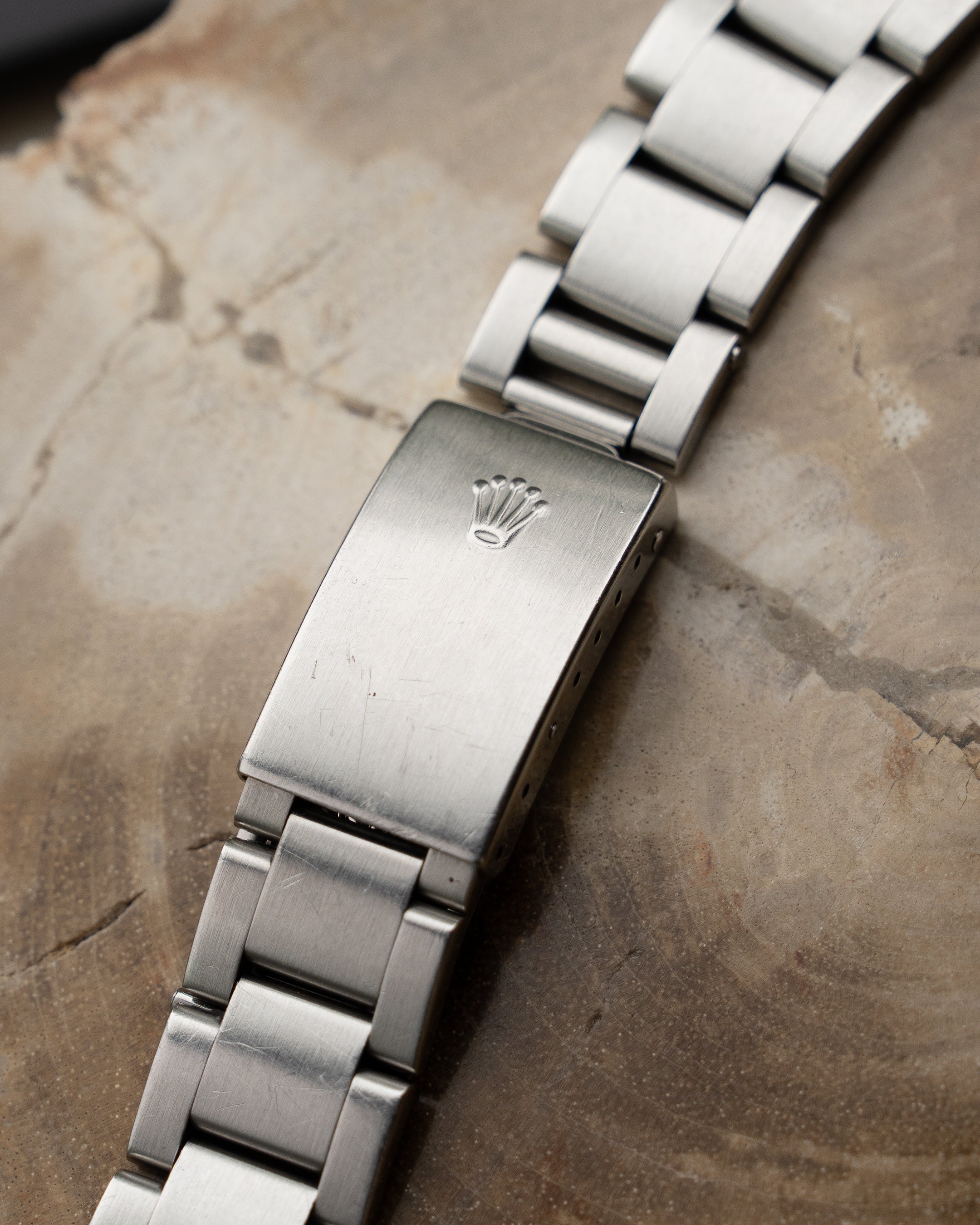 Rolex Datejust ref. 16220 in steel, silver dial, oyster bracelet ref 78360