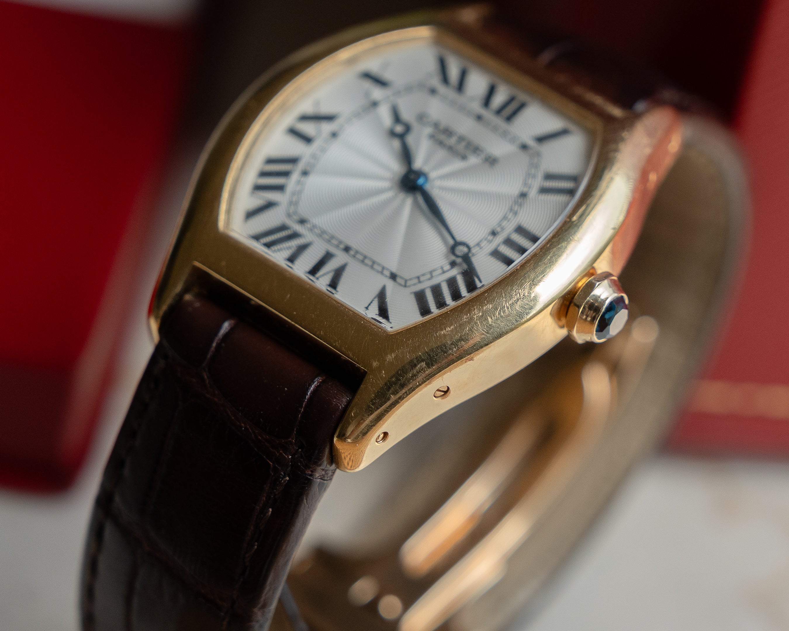 Cartier Tortue CPCP "Collection Prive", LM in Yellow Gold, ref 2496, box and papers