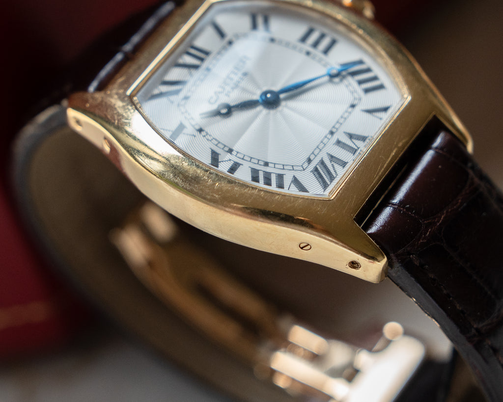 Cartier Tortue CPCP "Collection Prive", LM in Yellow Gold, ref 2496, box and papers