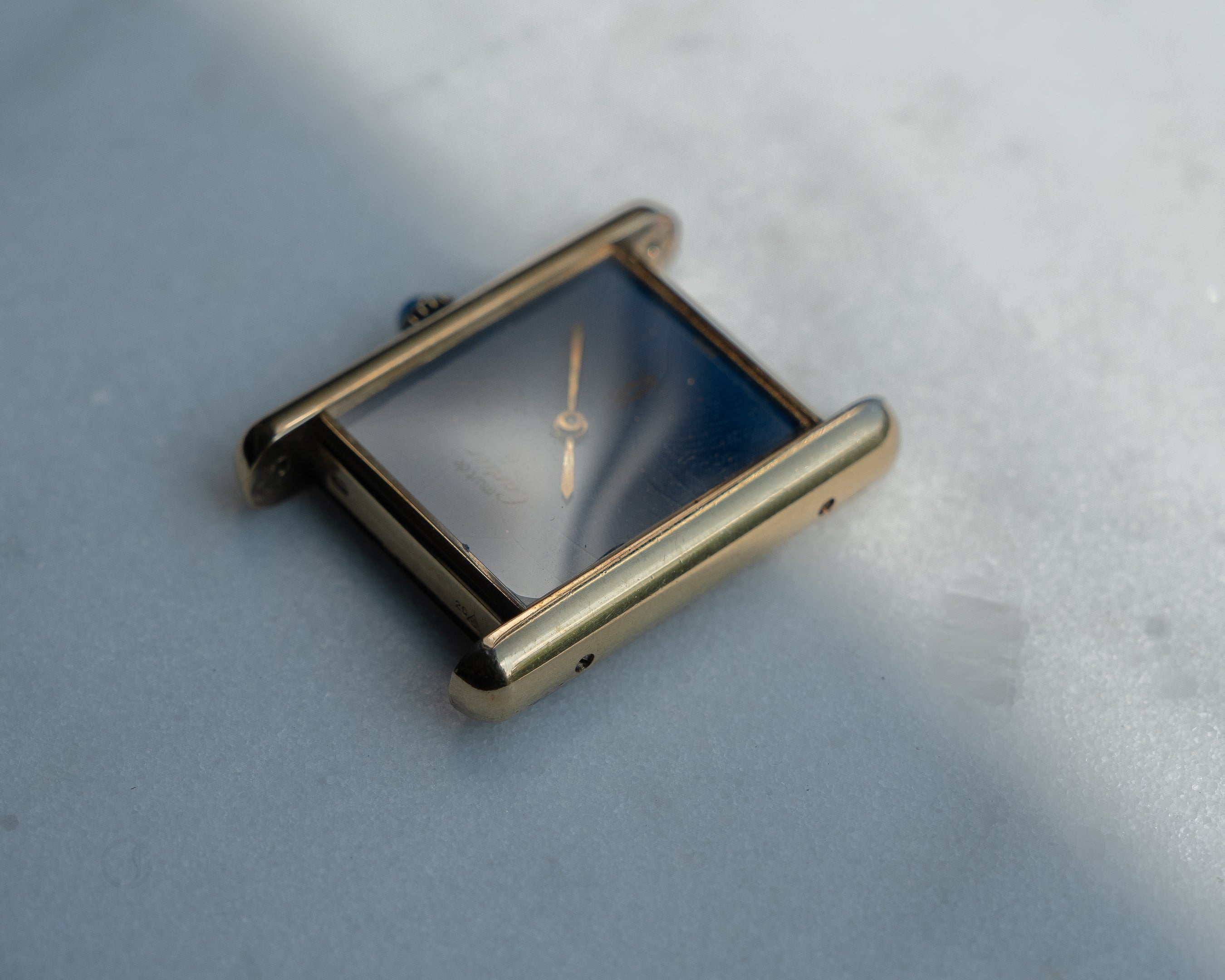 Must de Cartier Tank LM - Blue Lacquer dial with manual wind movement