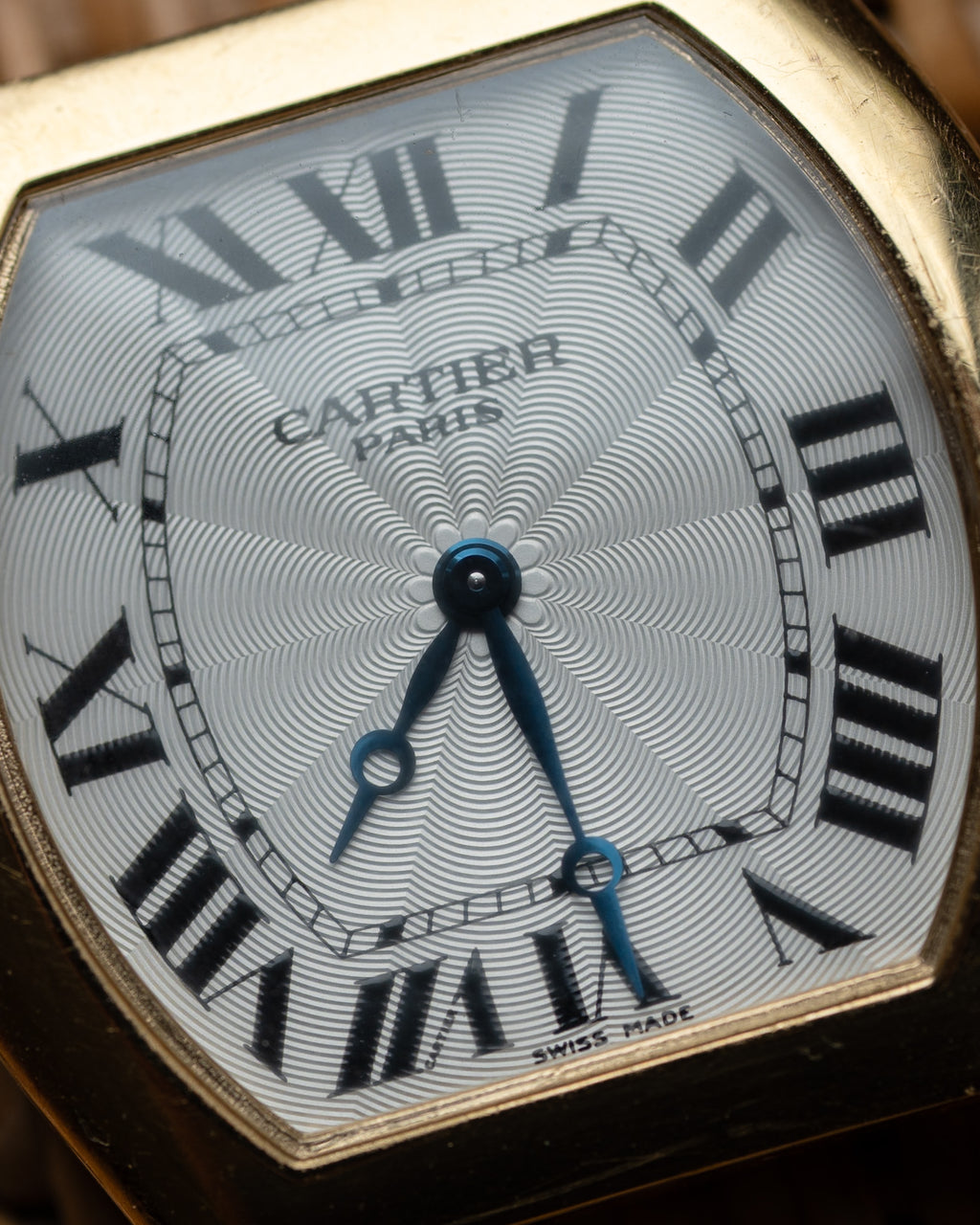 Cartier Tortue CPCP "Collection Prive", LM in Yellow Gold, ref 2496, box and papers