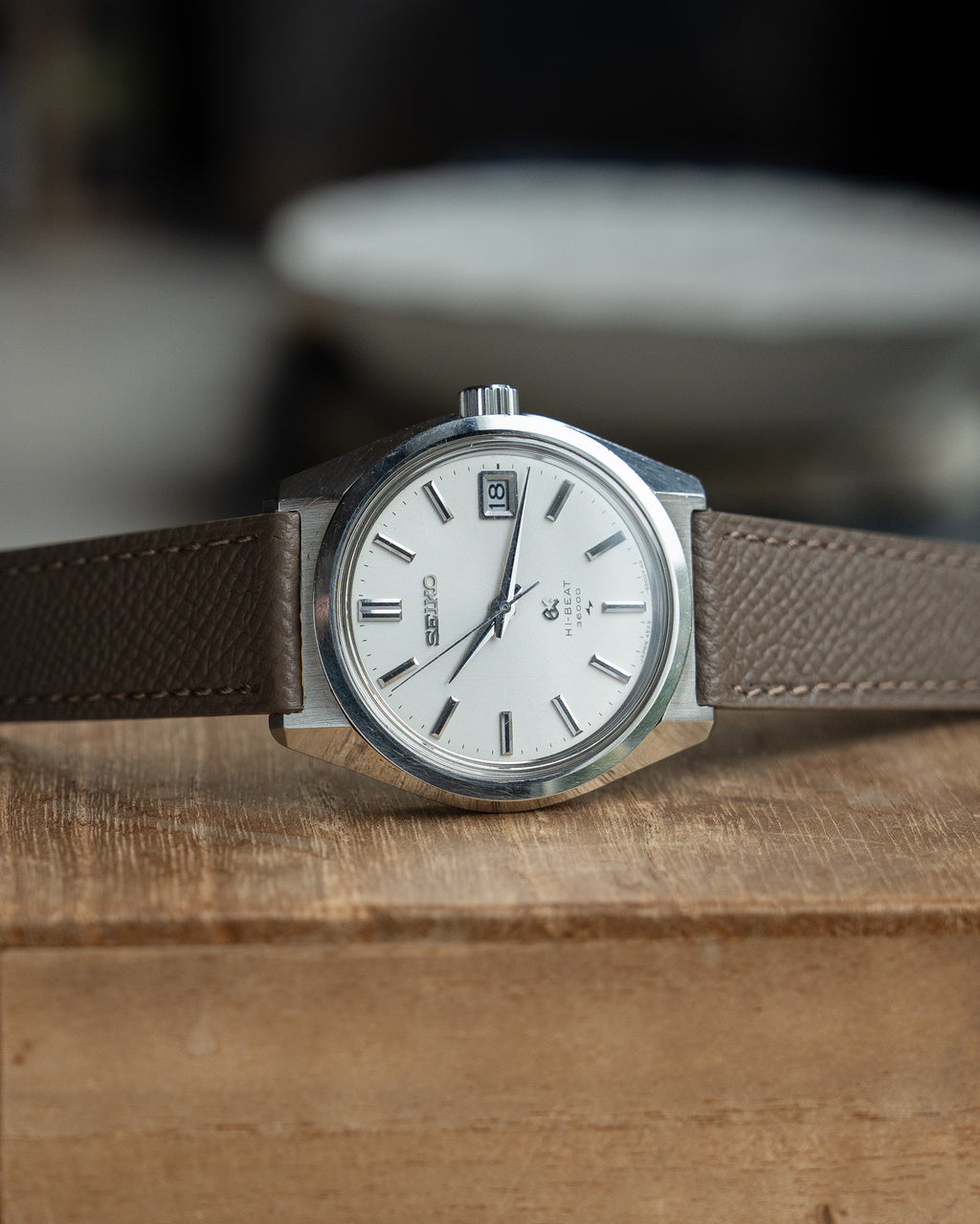 Grand Seiko 4522-8000 hibeat in steel from 1969 January