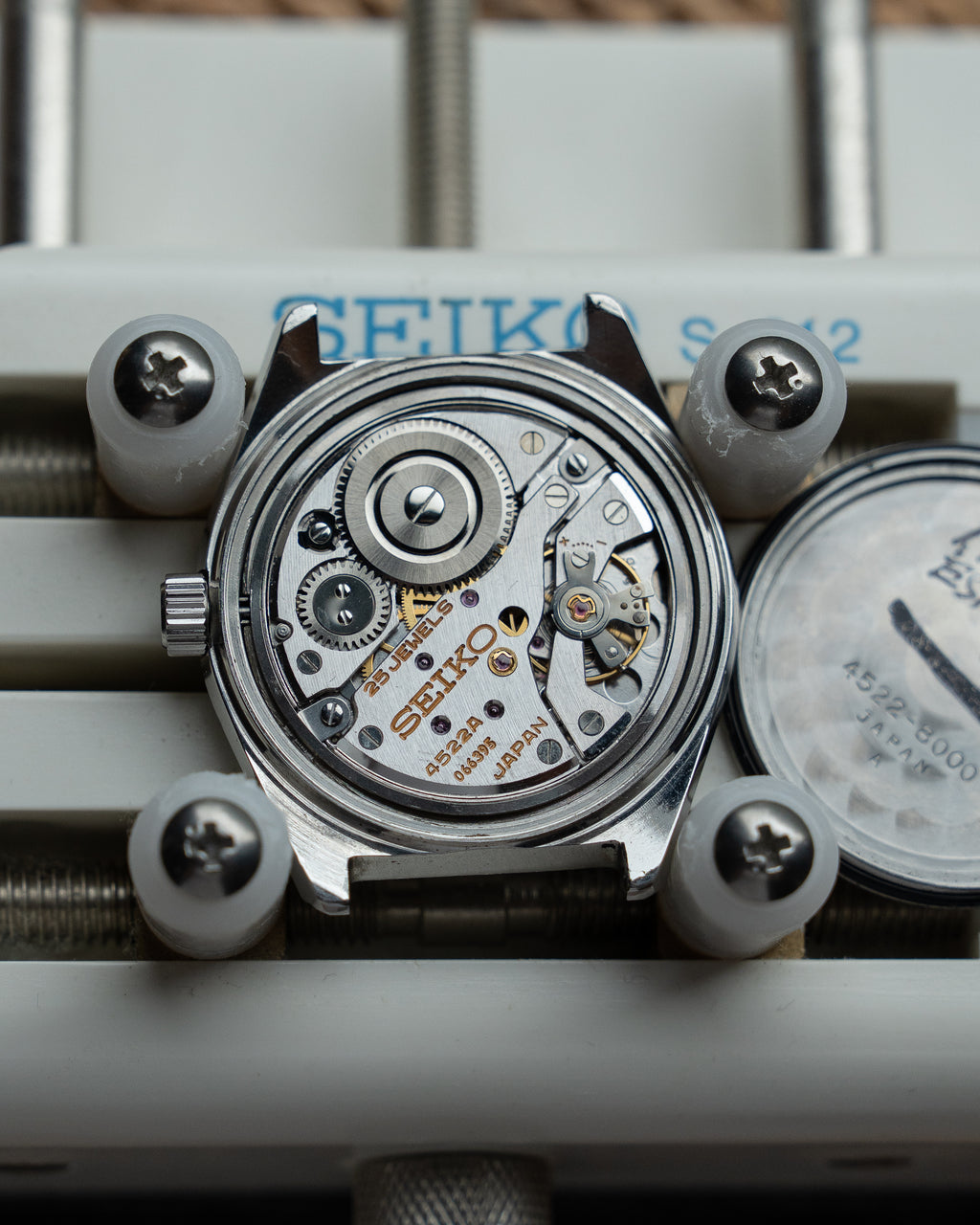 Grand Seiko 4522-8000 hibeat in steel from 1969 January