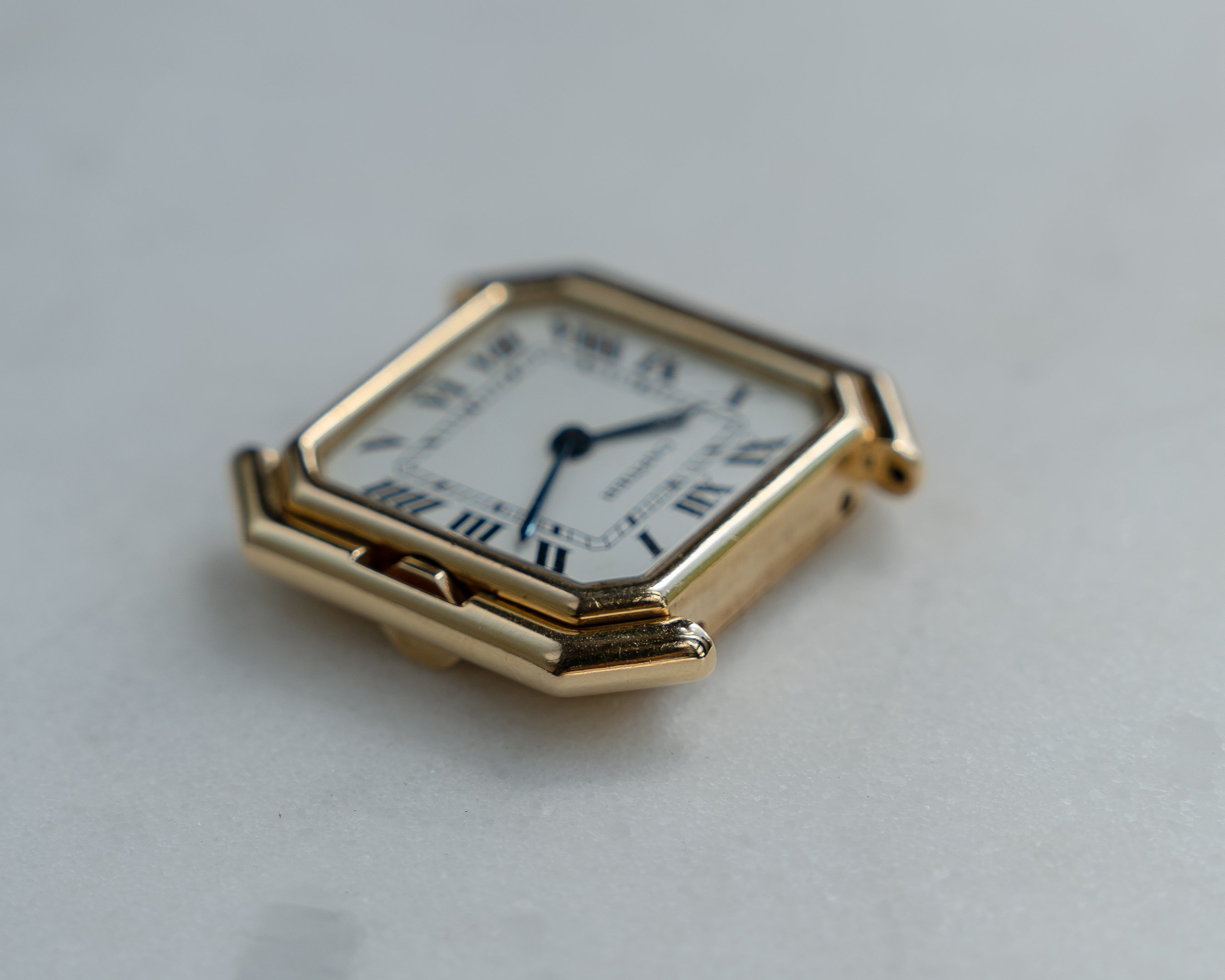 Cartier Ceinture ref 78099 LM size, Paris dial, 18k yellow gold - mechanical wind 78-1