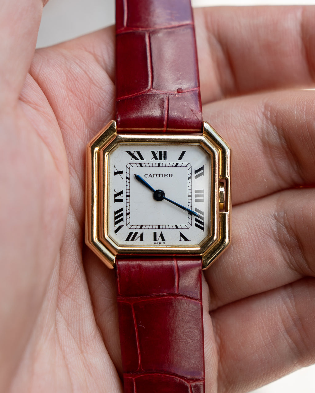Cartier Ceinture ref 78099 LM size, Paris dial, 18k yellow gold - mechanical wind 78-1