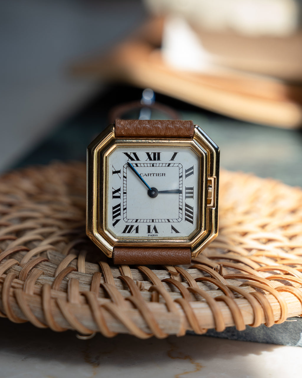 Cartier Ceinture ref 78099 LM size, Paris dial, 18k yellow gold - mechanical wind 78-1