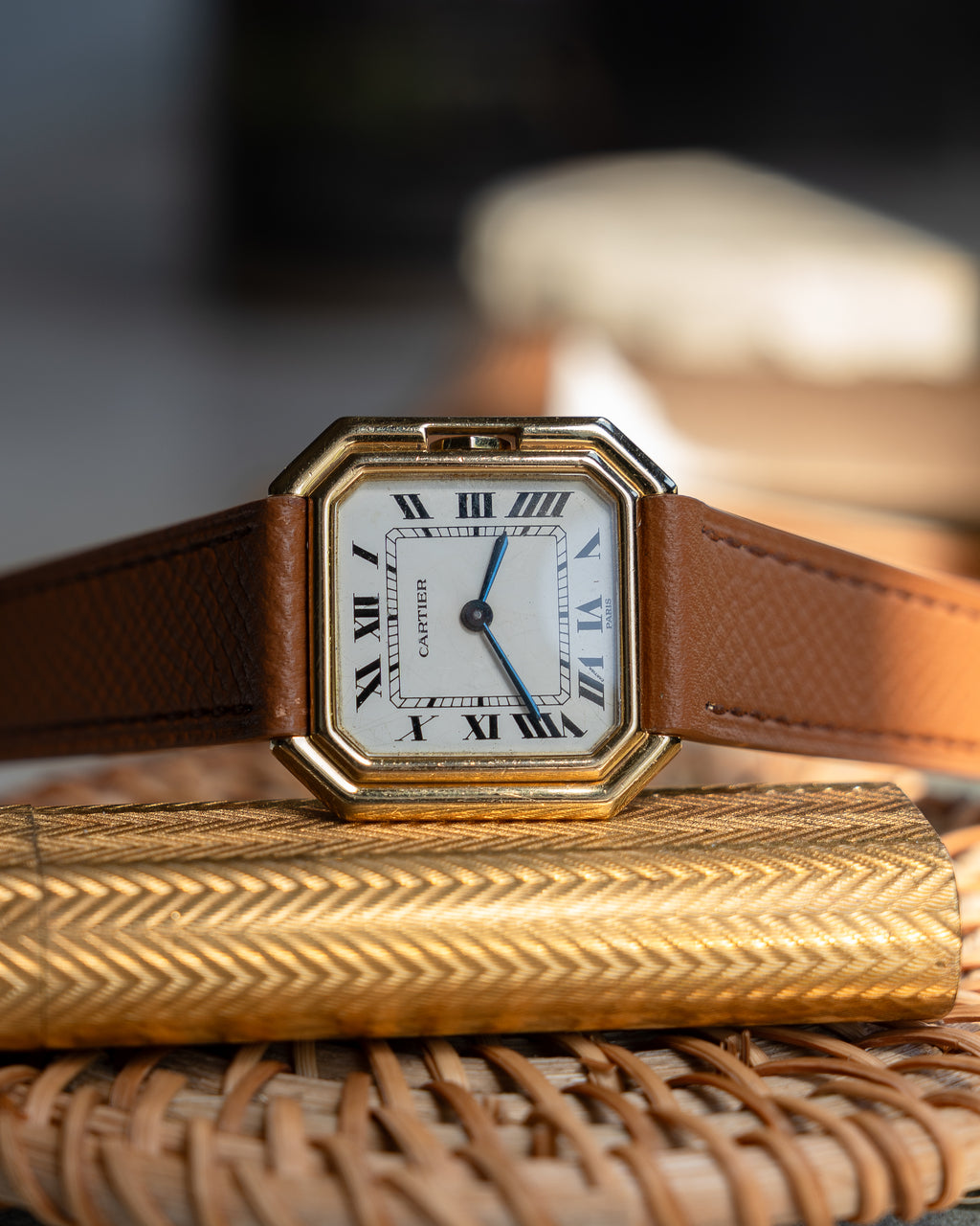Cartier Ceinture ref 78099 LM size, Paris dial, 18k yellow gold - mechanical wind 78-1