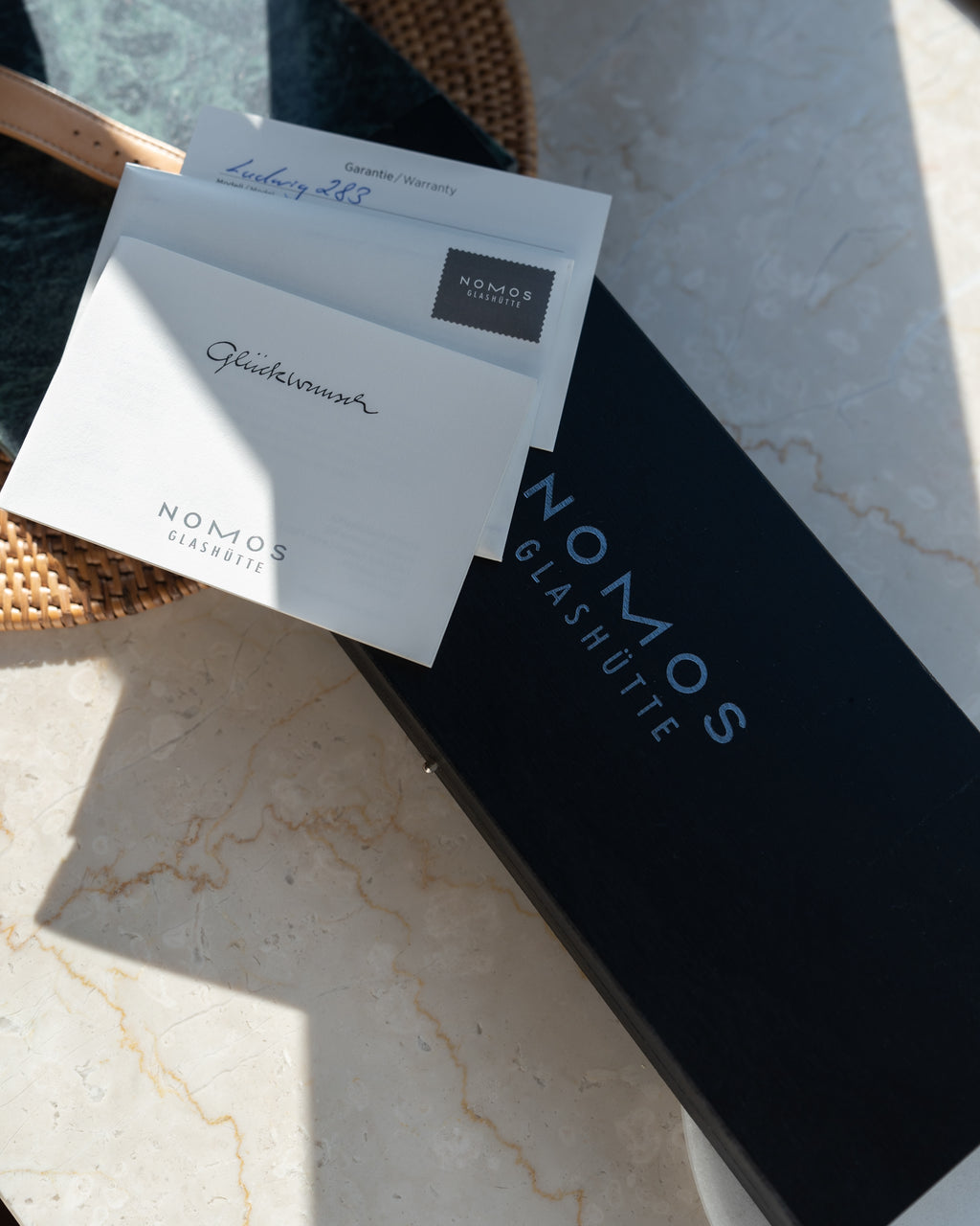 Nomos Ludwig Neomatik Champagne refernce 283 - full set