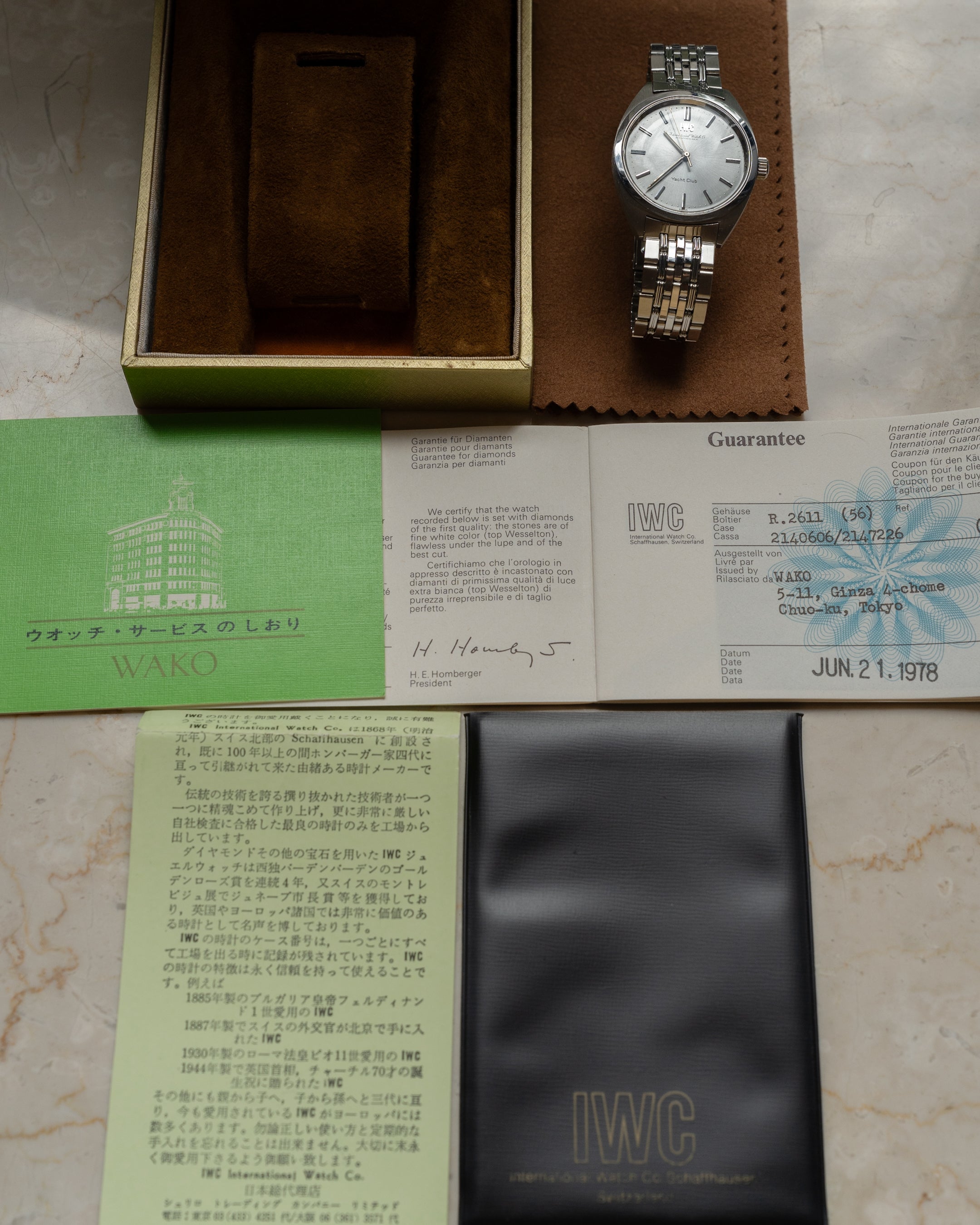IWC ヨットクラブ ref 2611 スチール製、1978 年販売、新品同様、フルセット