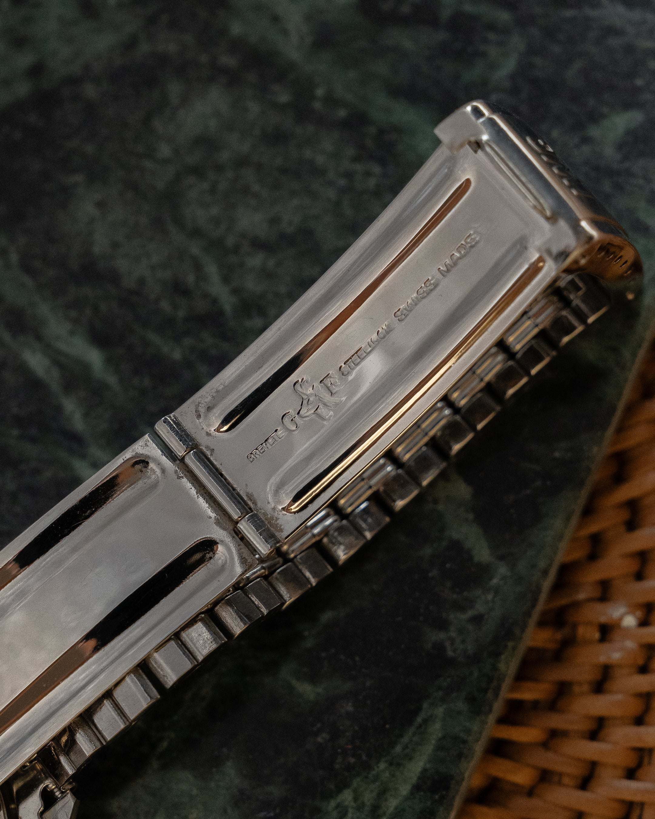 IWC ヨットクラブ ref 2611 スチール製、1978 年販売、新品同様、フルセット