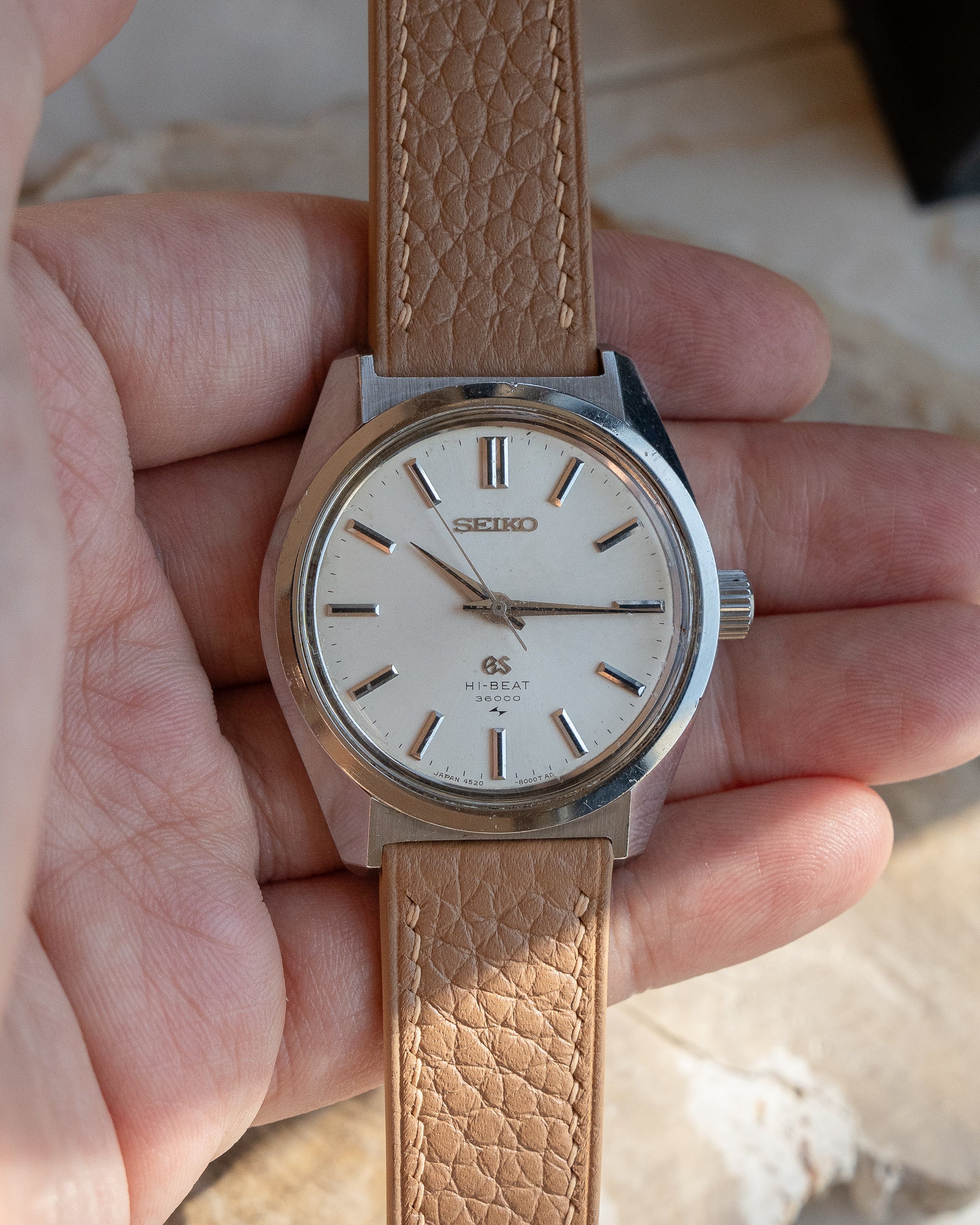 Grand Seiko 4520-8000 hibeat in steel from 1969 January