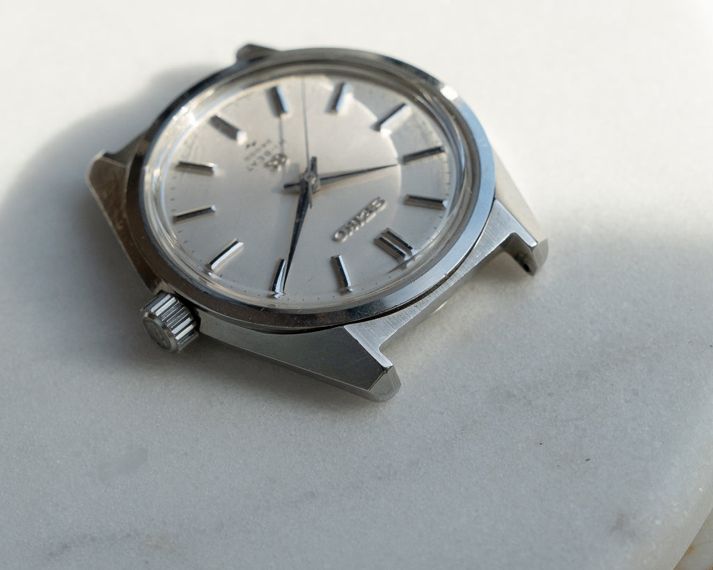 Grand Seiko 4520-8000 hibeat in steel from 1968 June