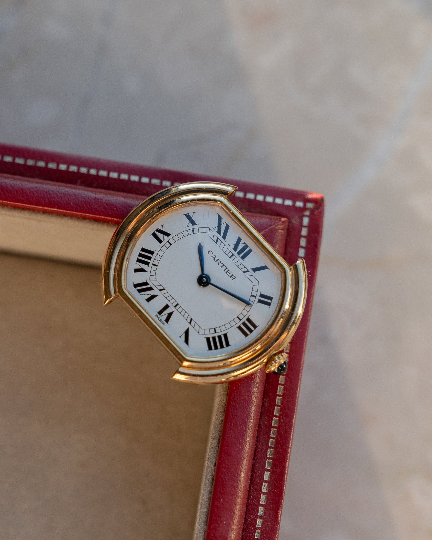 Cartier Ellipse 18k Yellow Gold, Paris Dial, LM size, 1970's