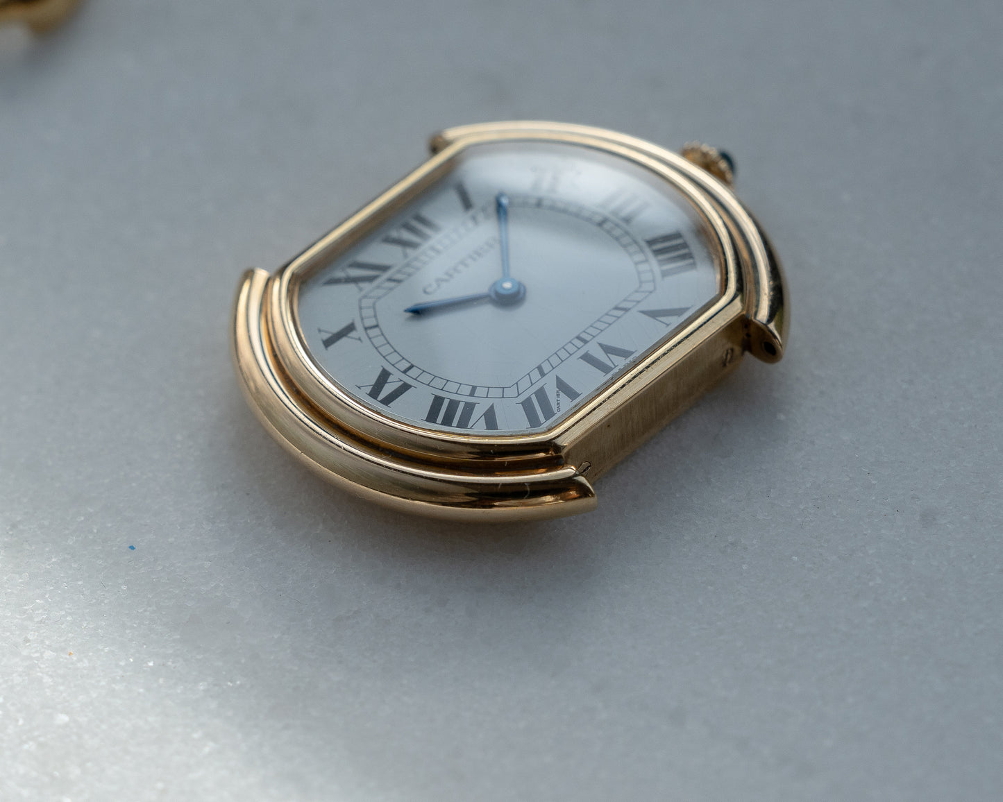 Cartier Ellipse 18k Yellow Gold, Paris Dial, LM size, 1970's