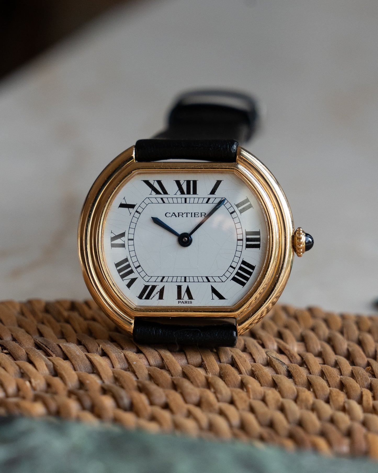 Cartier Ellipse 18k Yellow Gold, Paris Dial, LM size, 1970's