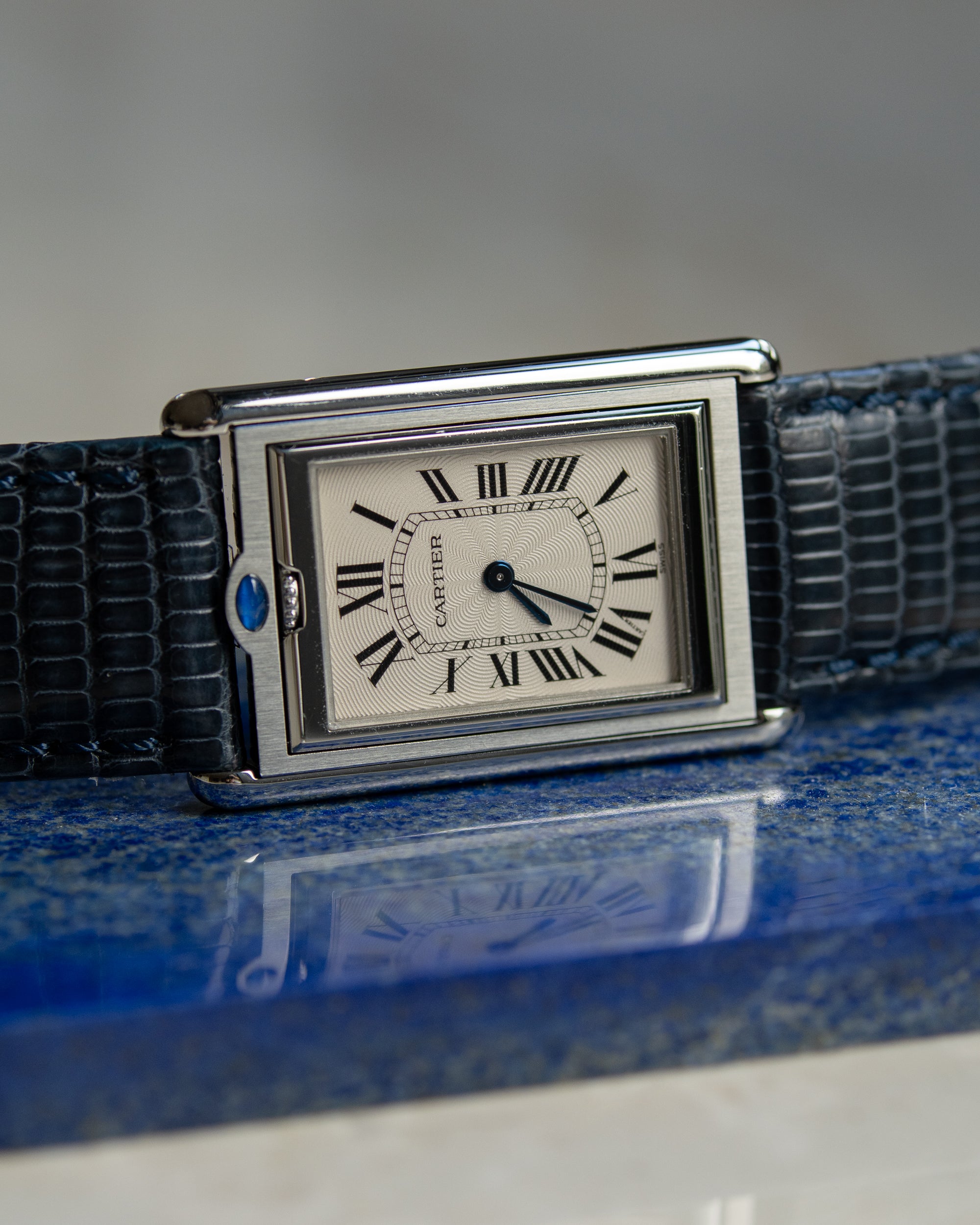 Cartier tank basculante mecanique best sale